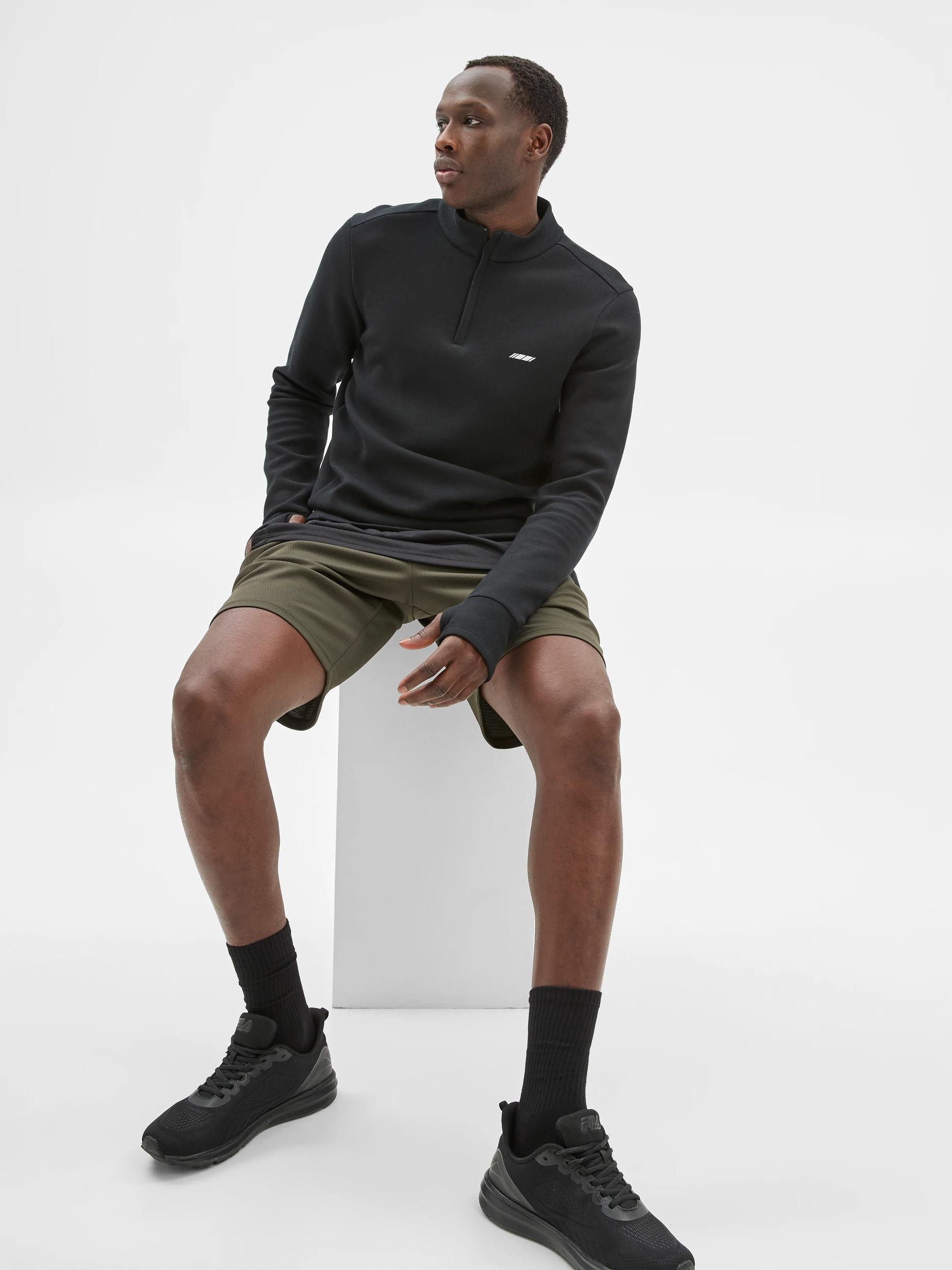 2 Target Australian Cotton Blend Active 1/2 Zip Pullover BLACK, 2 of 6