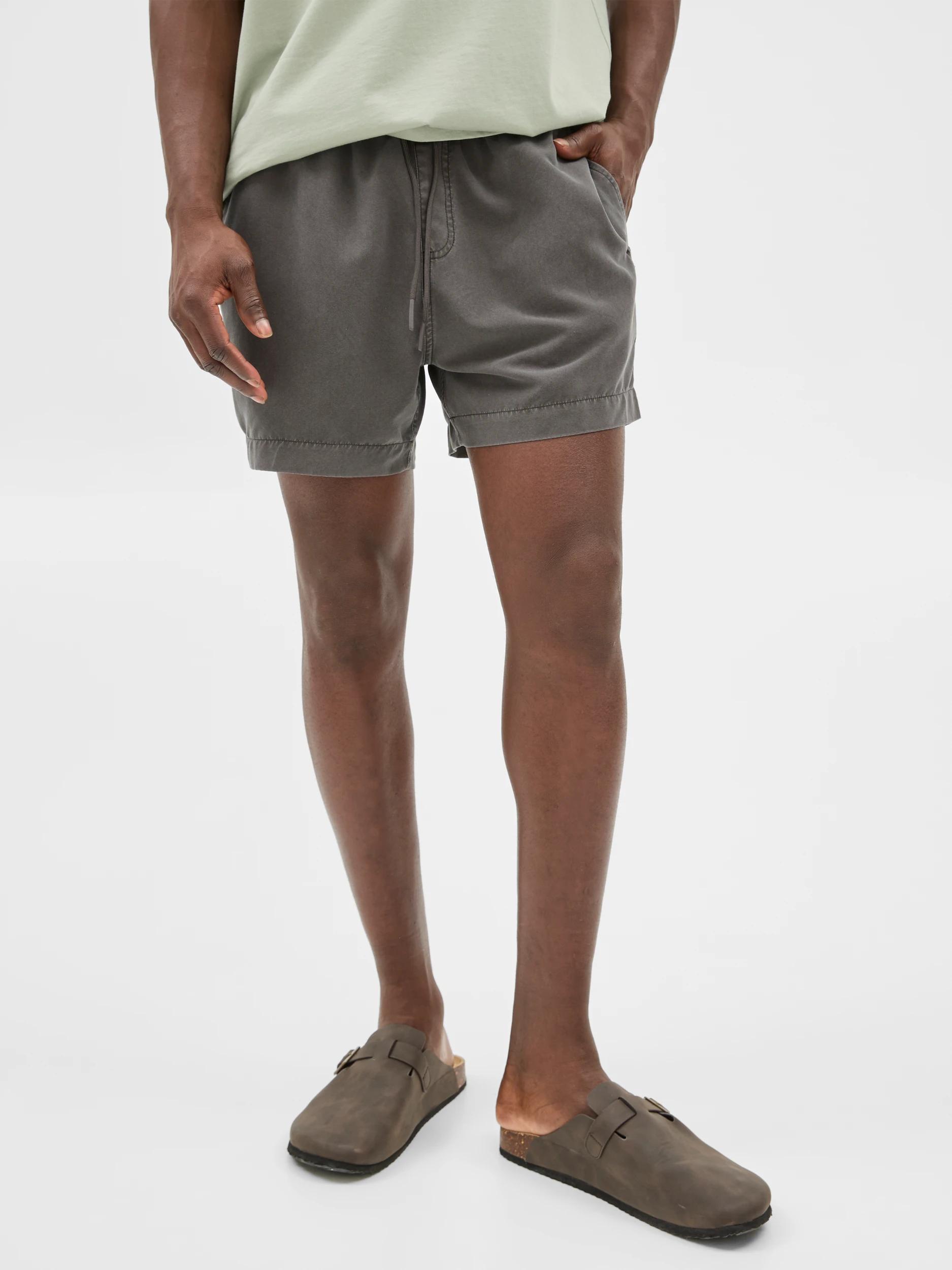 1 Commons Washed Swim Shorts WASHED BLACK, 1 of 7