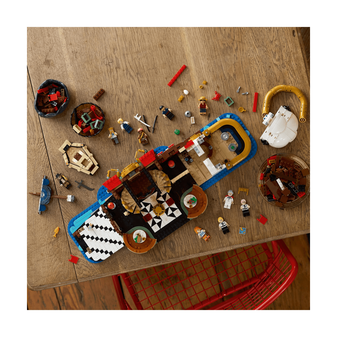 8 LEGO ONE PIECE The Baratie Floating Restaurant 75640, 8 of 10