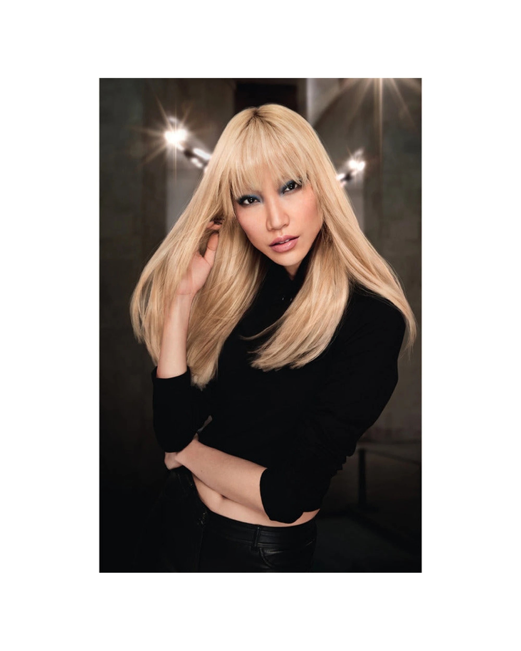 2 Loreal Preference Ultra Platinum 9 Level Lift Bleach, 2 of 5