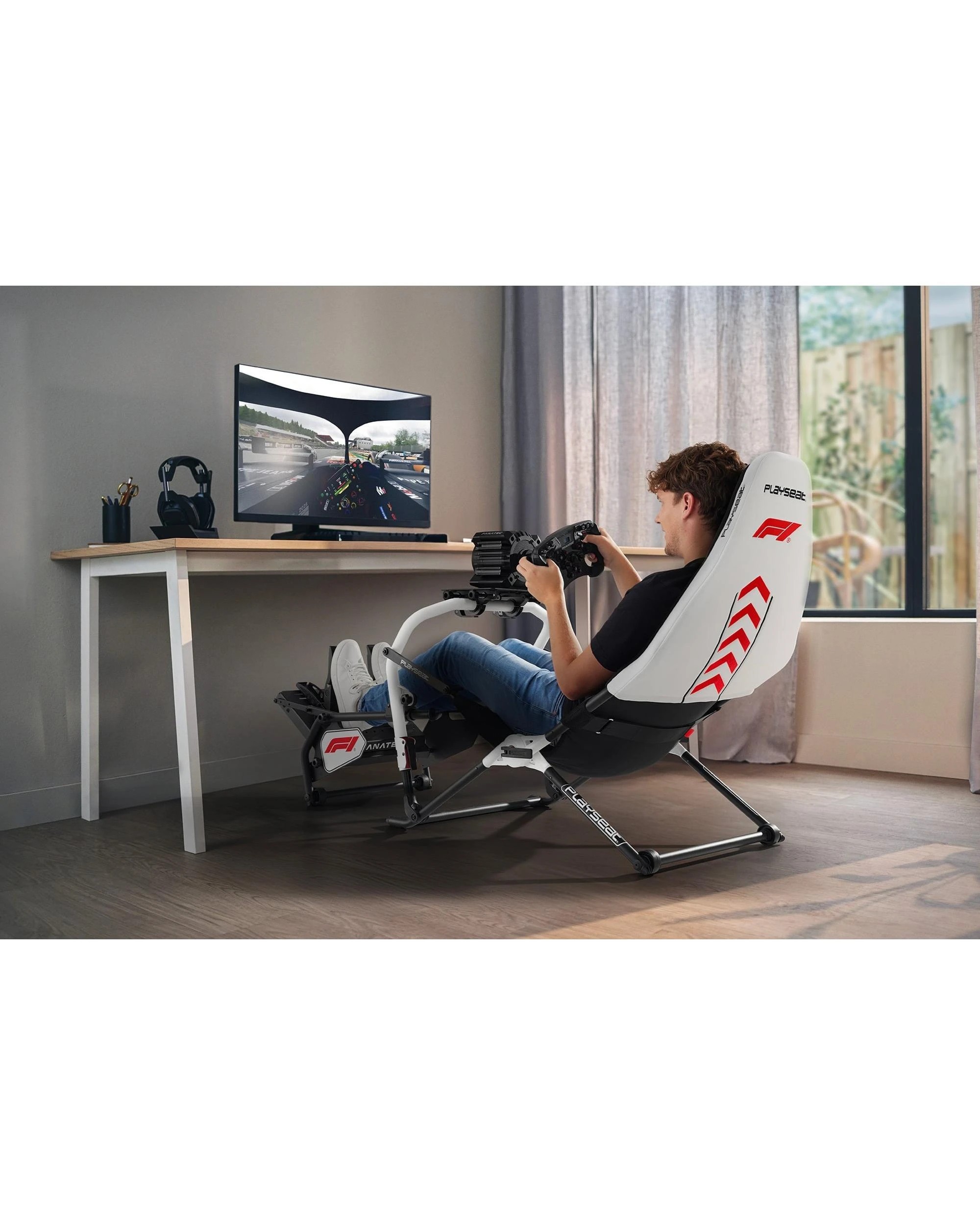 6 Playseat Challenge DD Racing Cockpit - F1 Edition, 6 of 10