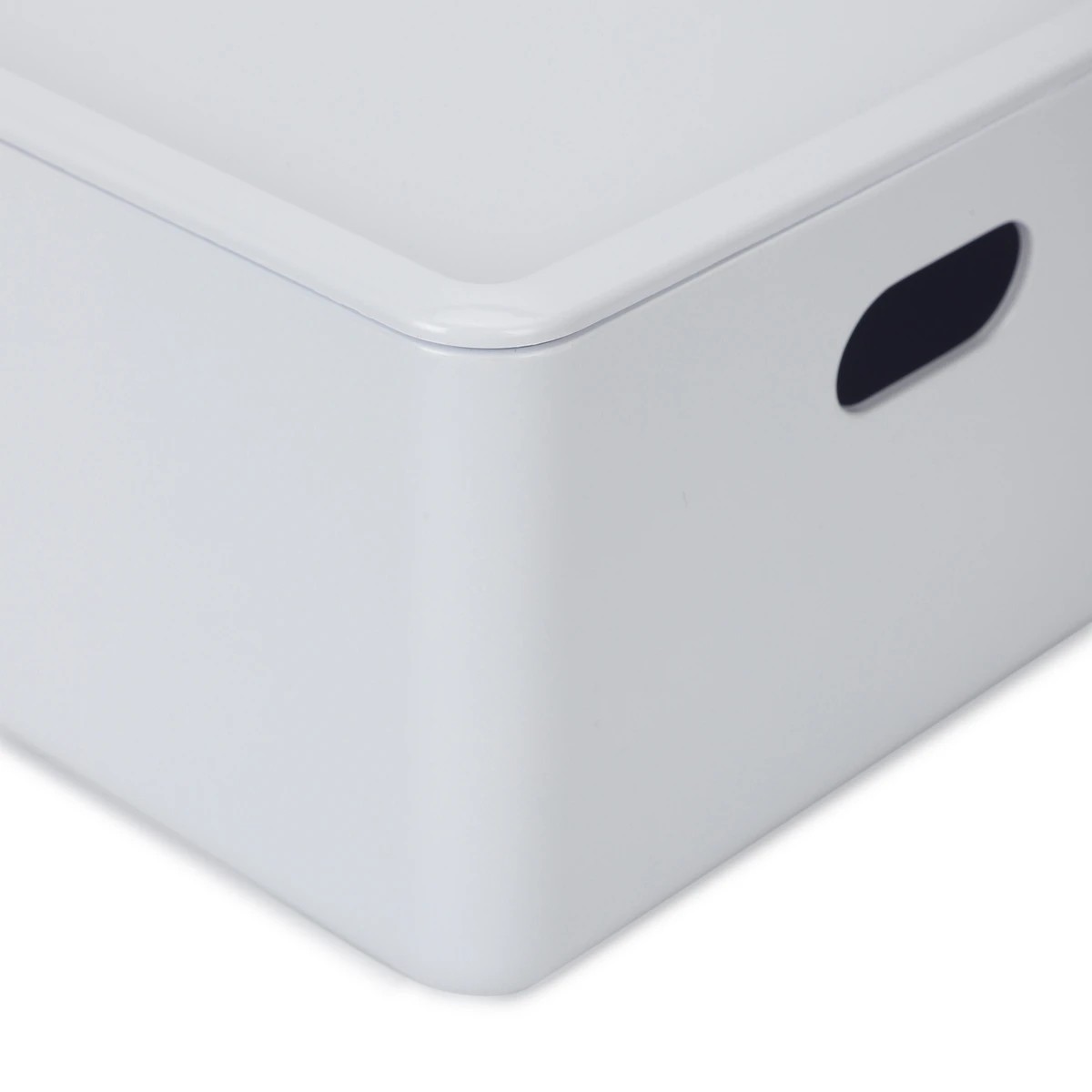6 4L Smooth and Shiny Plastic Tub - White, 6 of 8