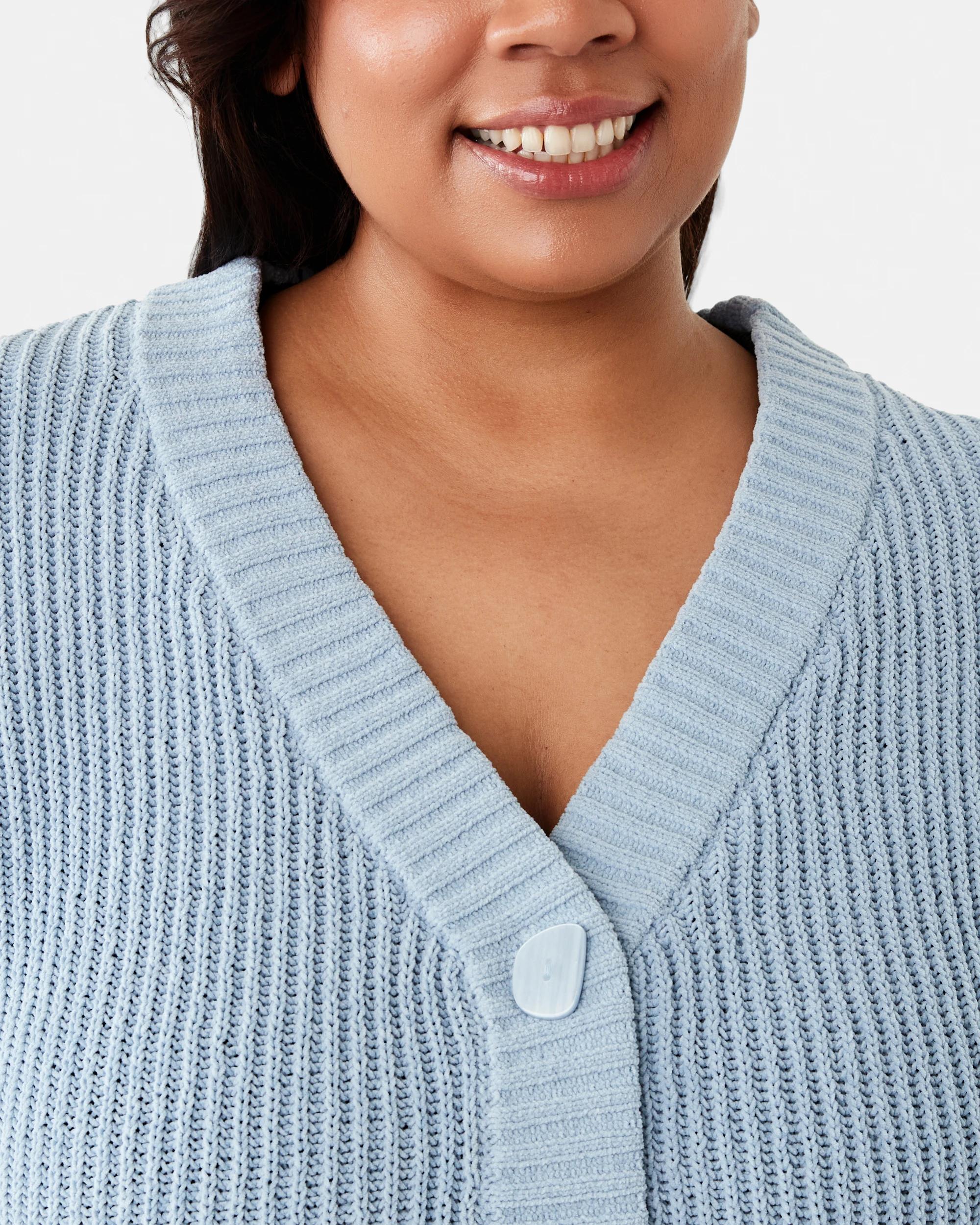 5 Curve Chenille Cardigan Blizzard, 5 of 7