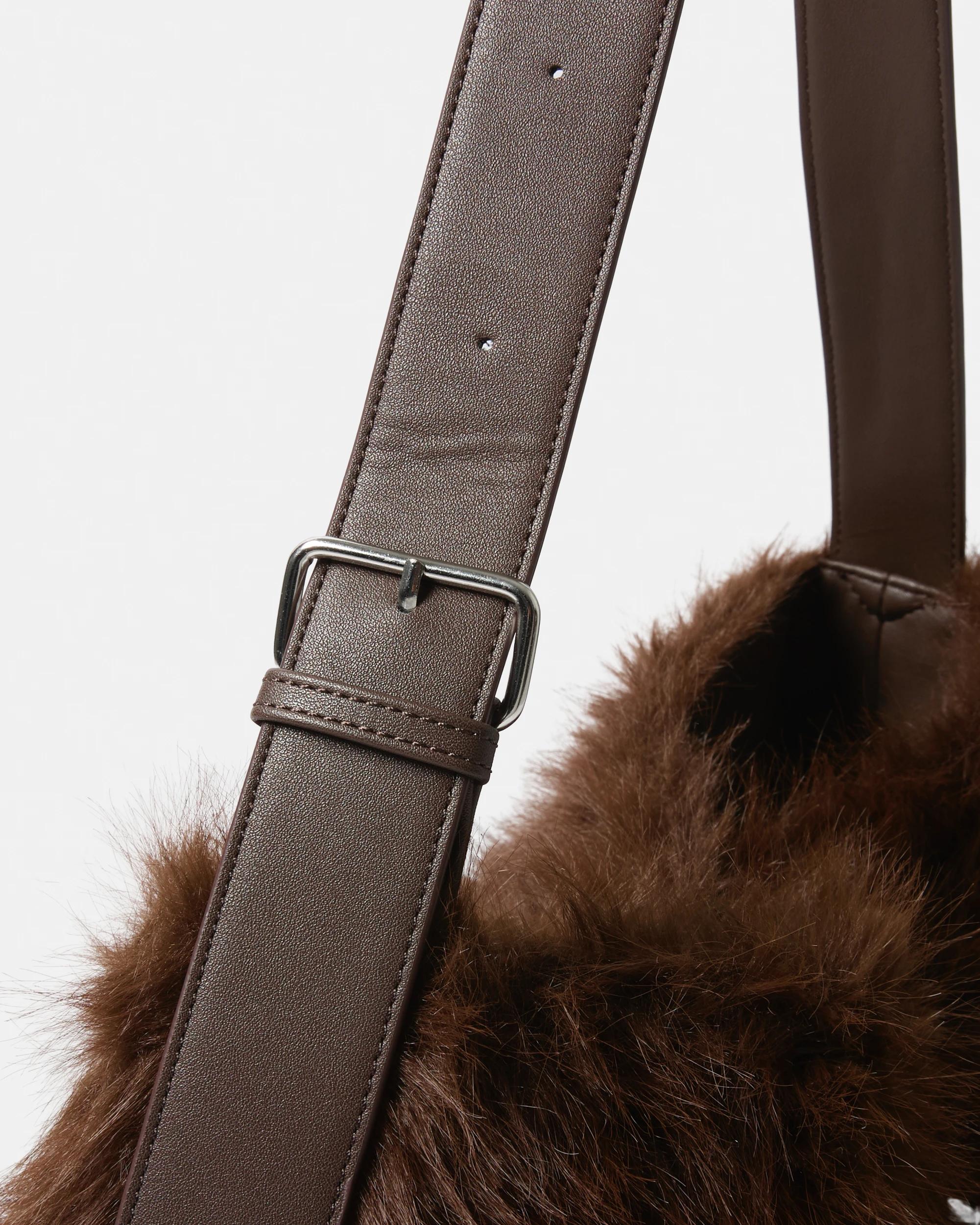 3 Faux Fur Tote Bag Chocolate, 3 of 7