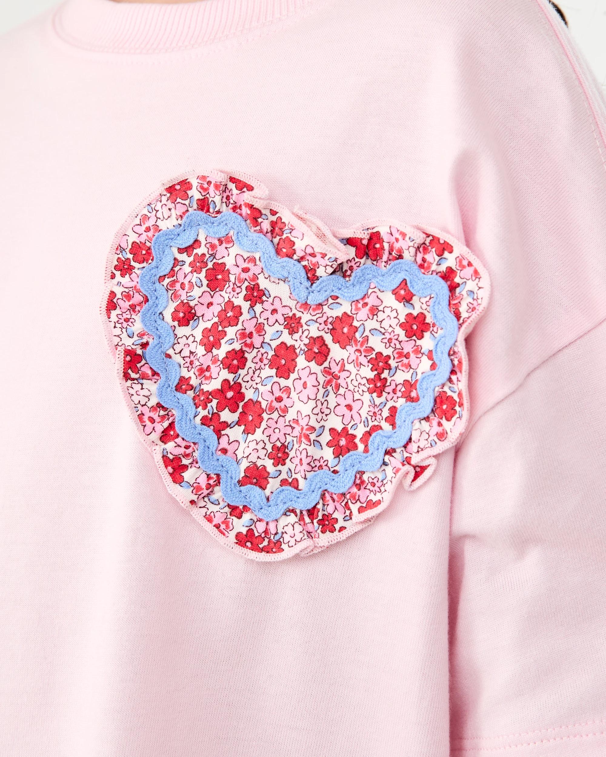 5 Short Sleeve Oversized Applique T-shirt Pnk Heart, 5 of 7