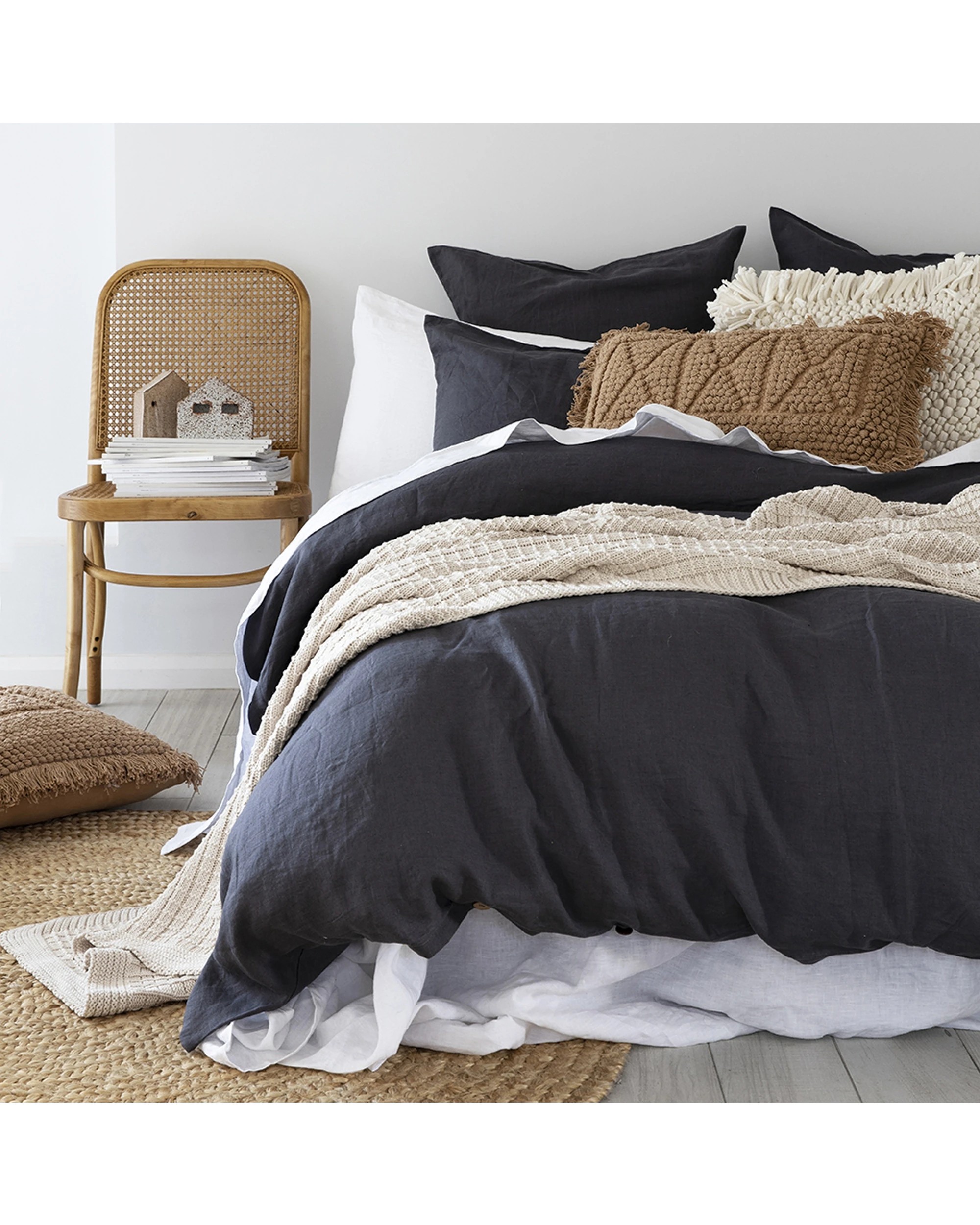 2 BAMBURY Linen Quilt Cover Set Charcoal 100% Linen French Flax Luxurious - Double Bed - Charcoal, 2 of 4