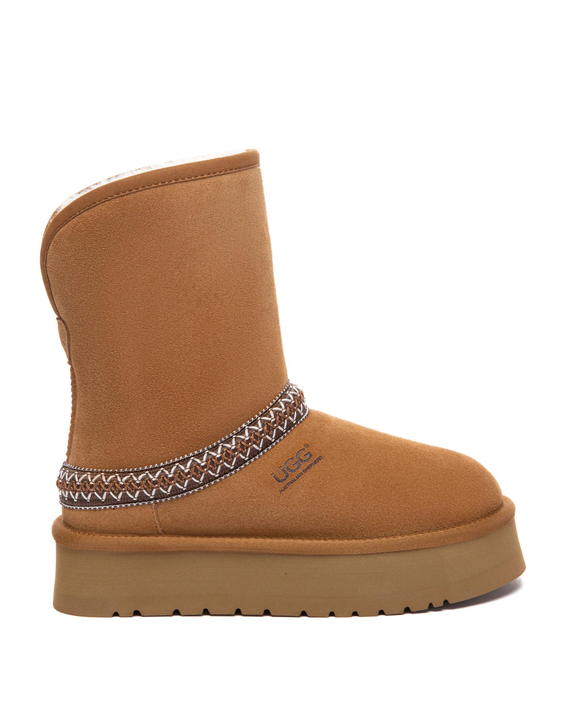 1 Australian Shepherd UGG Fayle Short Knitted Platform Boots CHESTNUT, 1 of 5