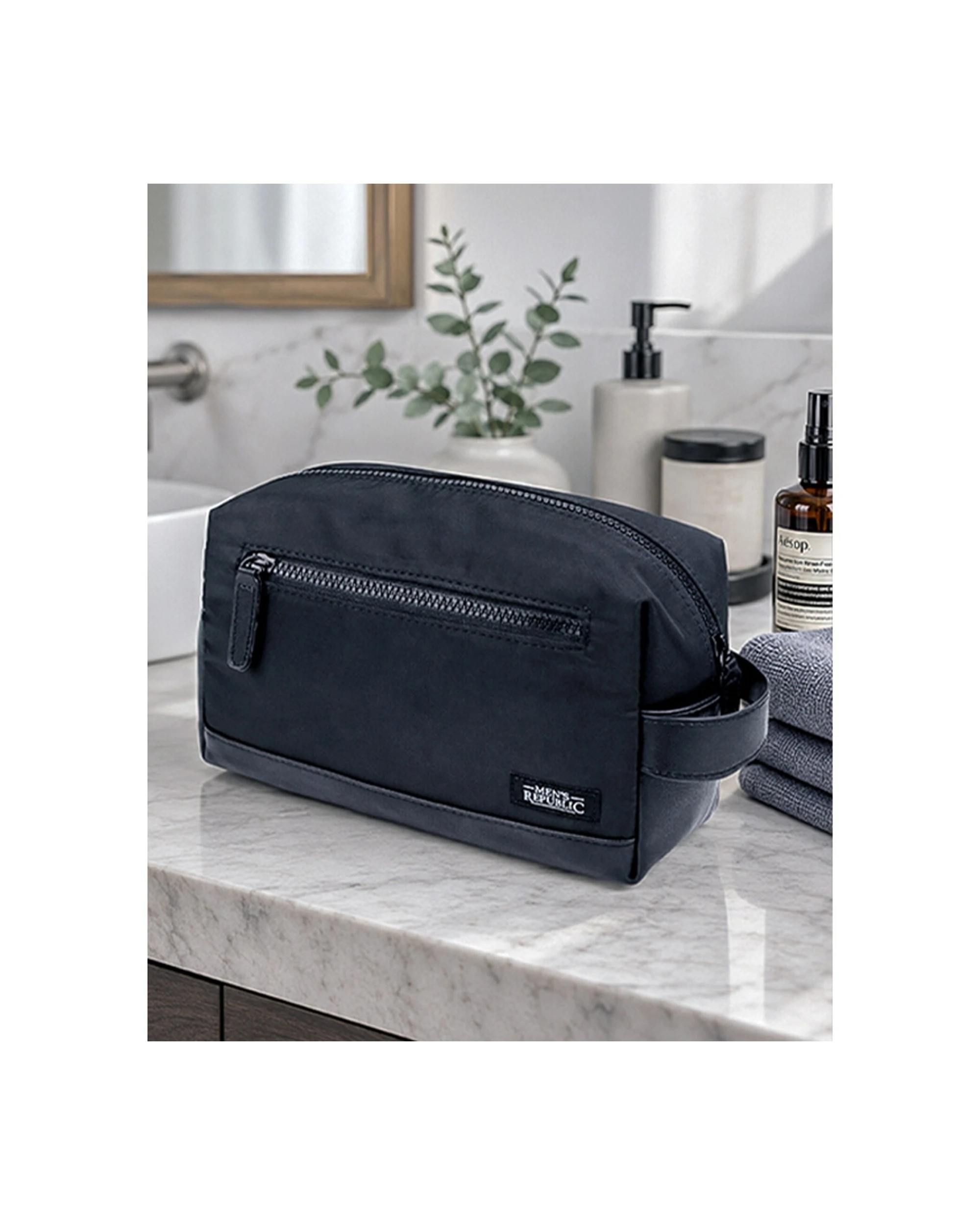 7 Mne's Republic Nylon Toiletry Bag Compact Travel Pouch Practical Travel Organiser 25cm - Black, 7 of 7
