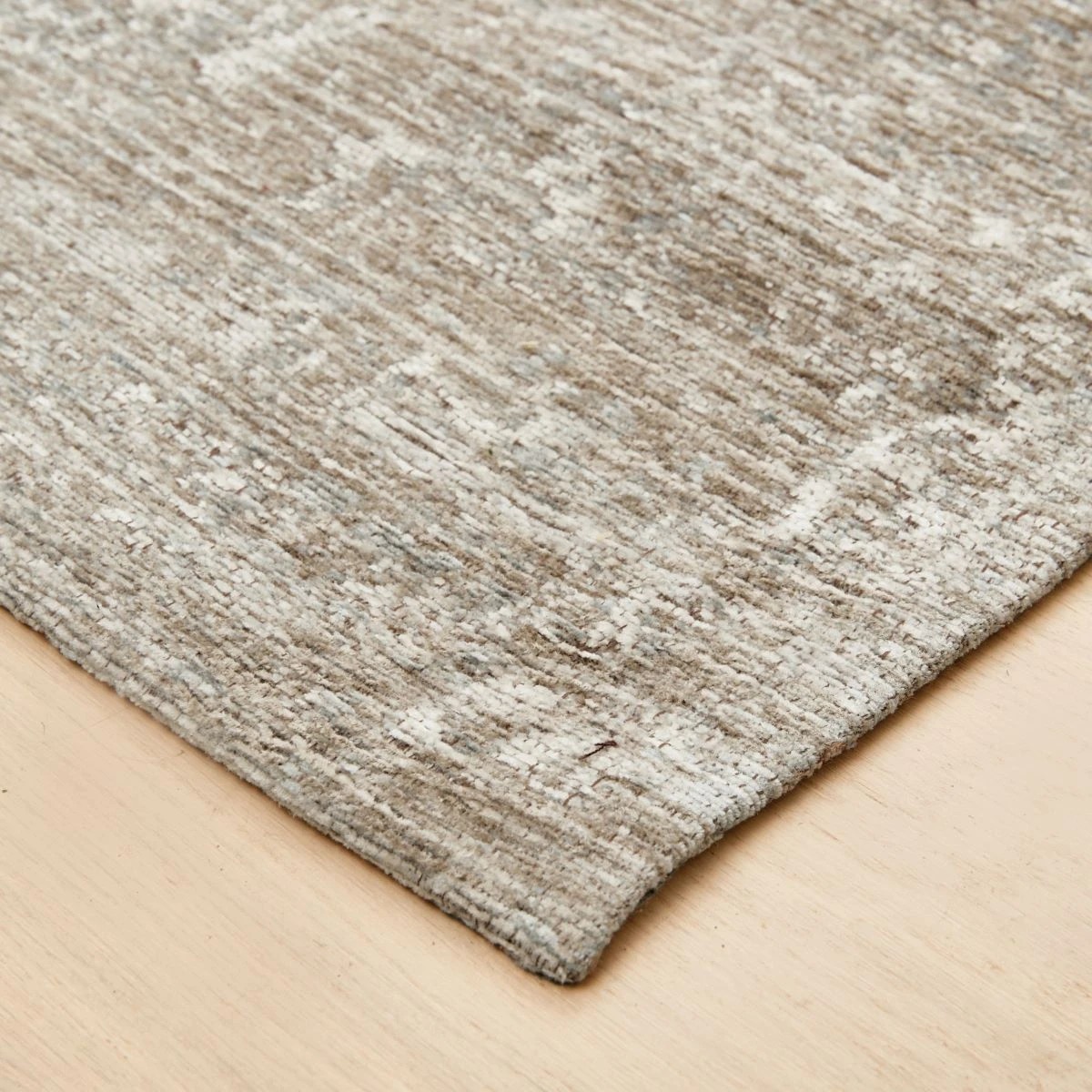 2 Balham Rug - Large, 235cm x 160cm, 2 of 9
