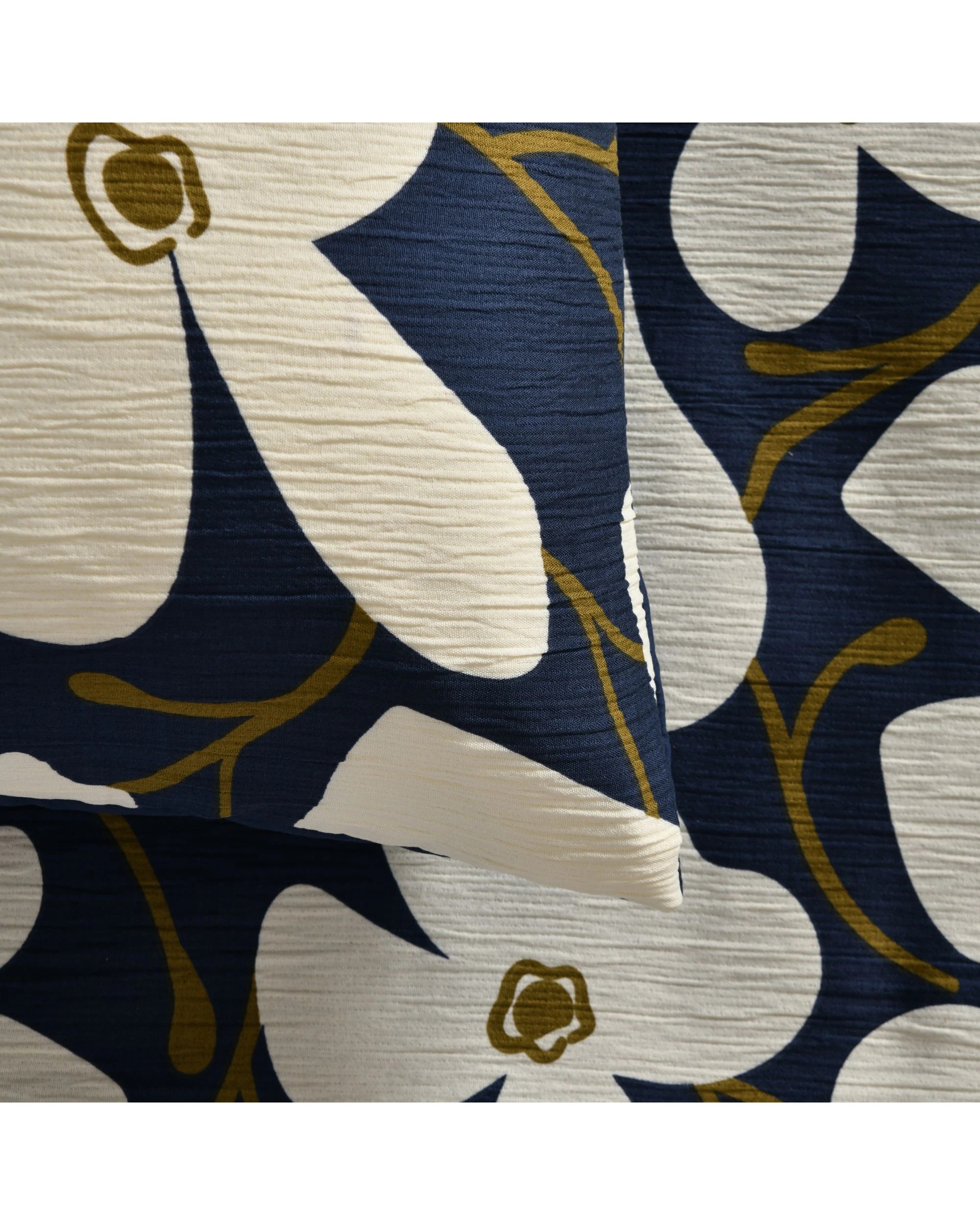 5 Dreamaker Ezra Floral Printed Quilt Cover Set - Queen Bed - Navy, 5 of 7