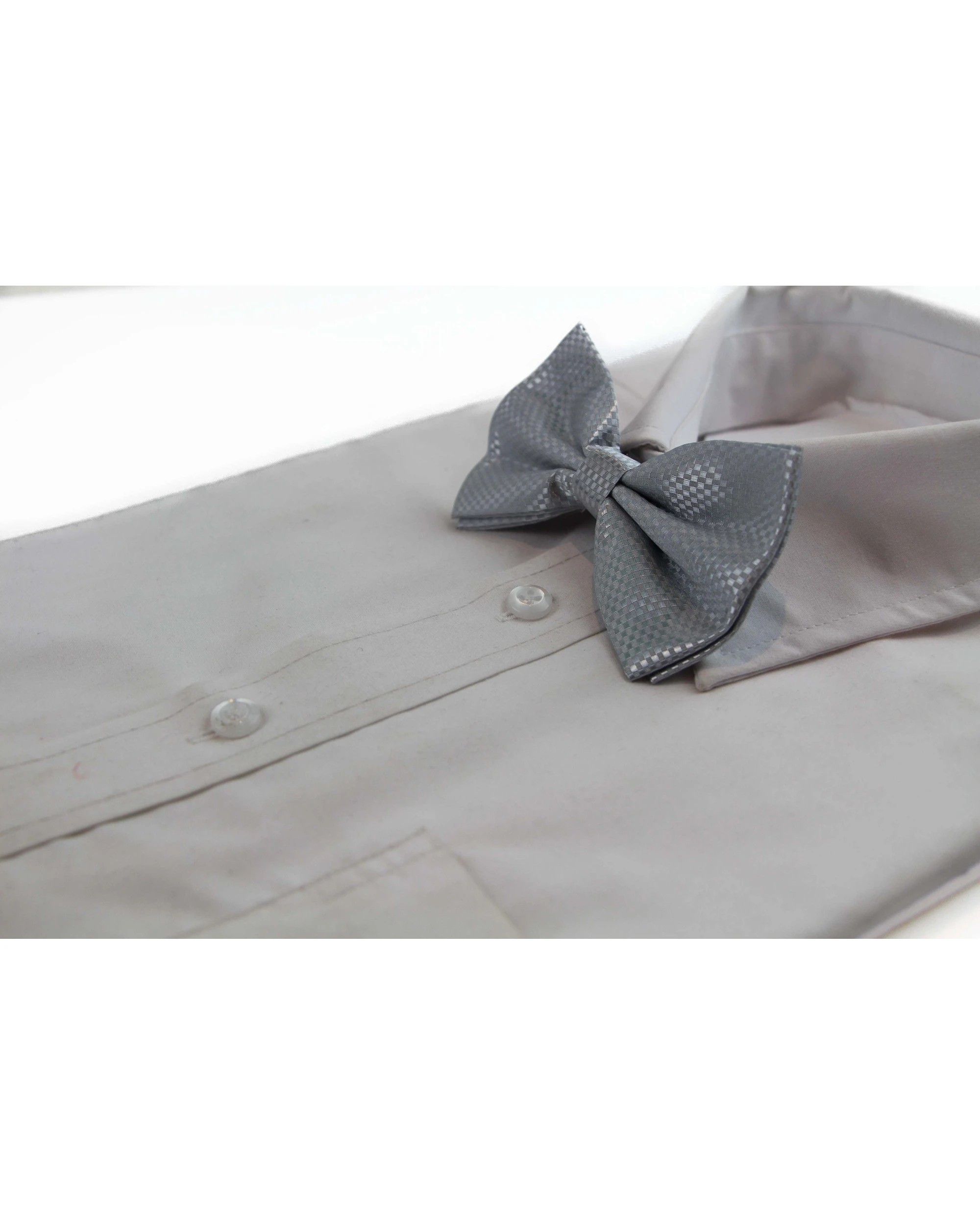 1 Zasel Mens Silver Disco Shine Checkered Patterned Bow Tie - Silver, 1 of 4