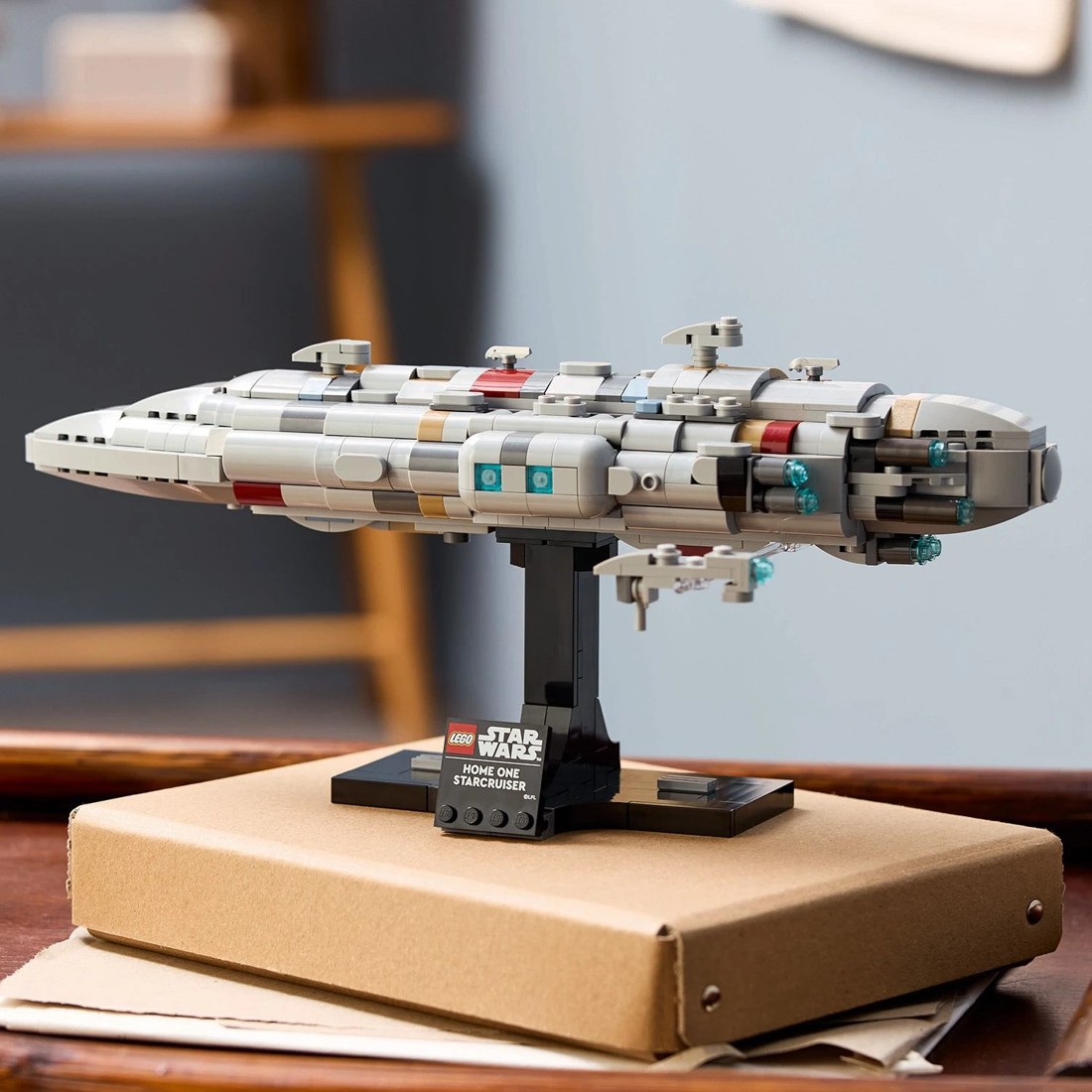 4 LEGO Star Wars Home One Starcruiser 75405, 4 of 10