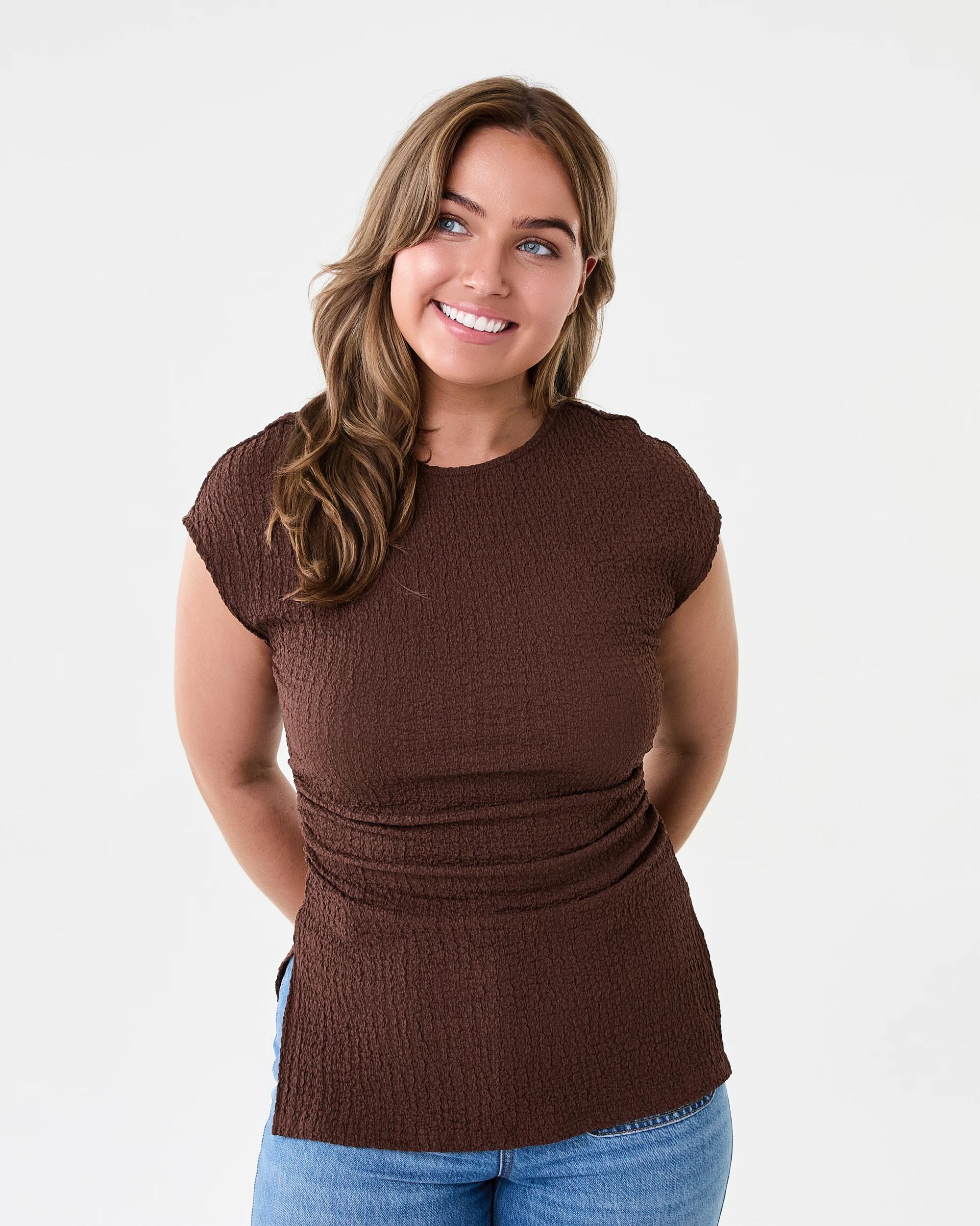 1 Short Sleeve Textured T-shirt Cocoa Brn, 1 of 7