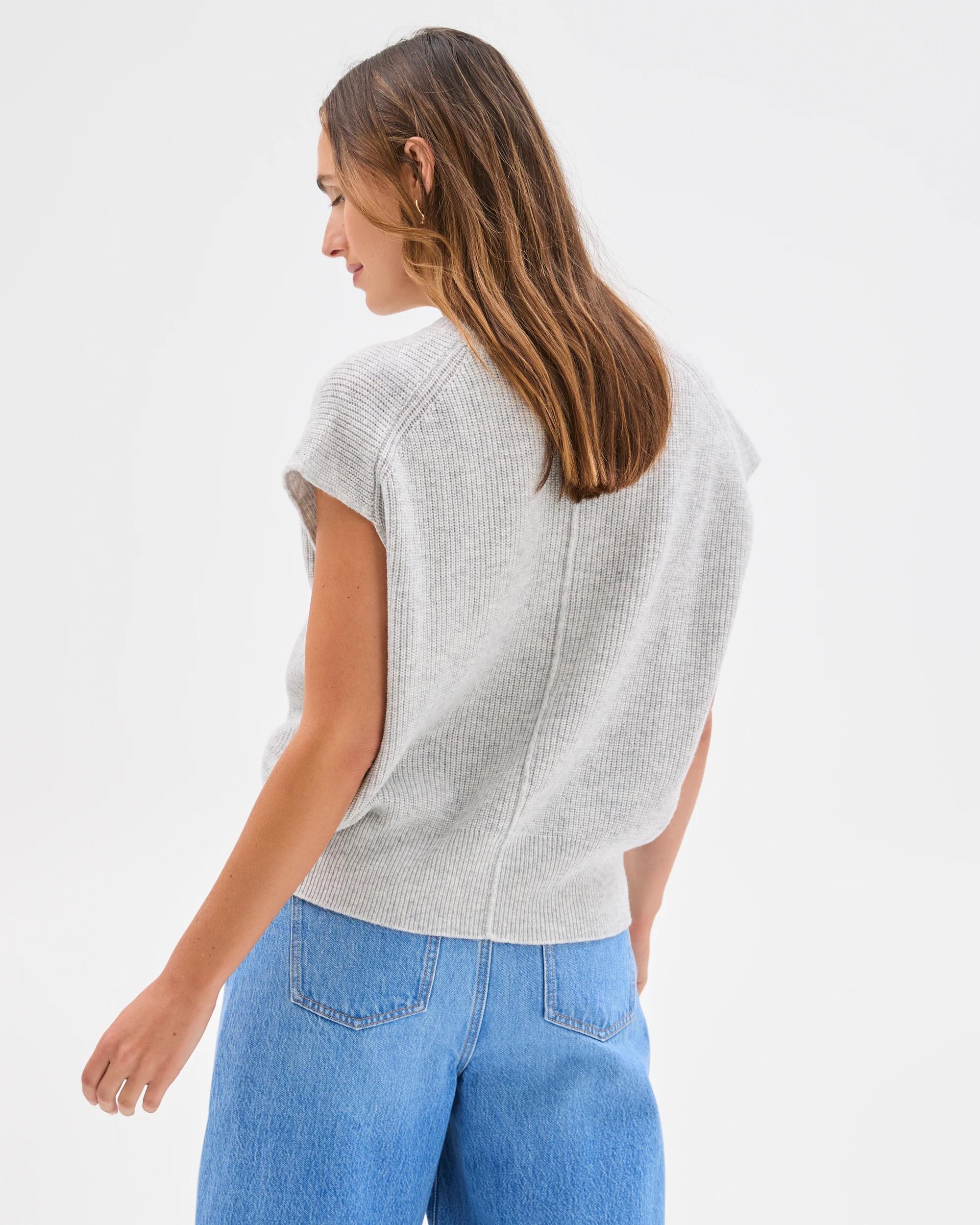 6 Target Woman Australian Lambswool Button Through Vest LIGHT GREY MARLE, 6 of 7