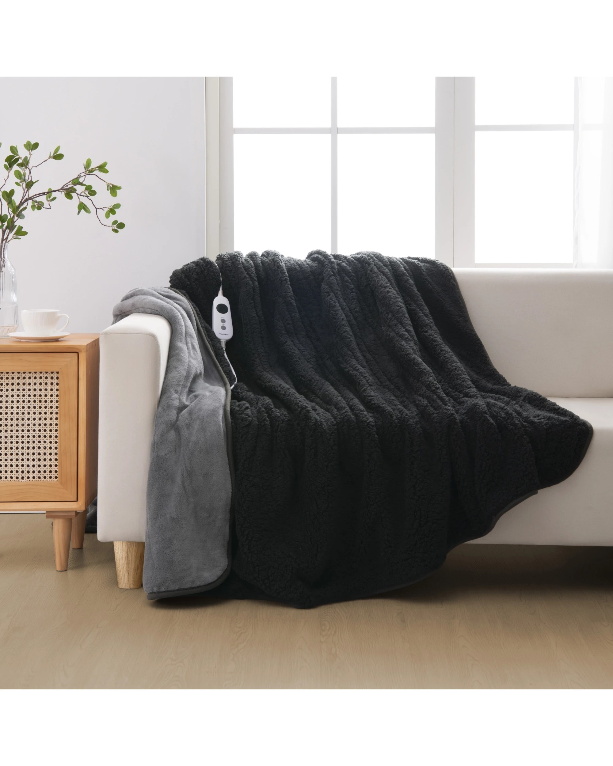 1 Dreamaker Eve Reversible Sherpa & Coral Fleece Heated Throw 180x200cm - Charcoal and Grey, 1 of 8