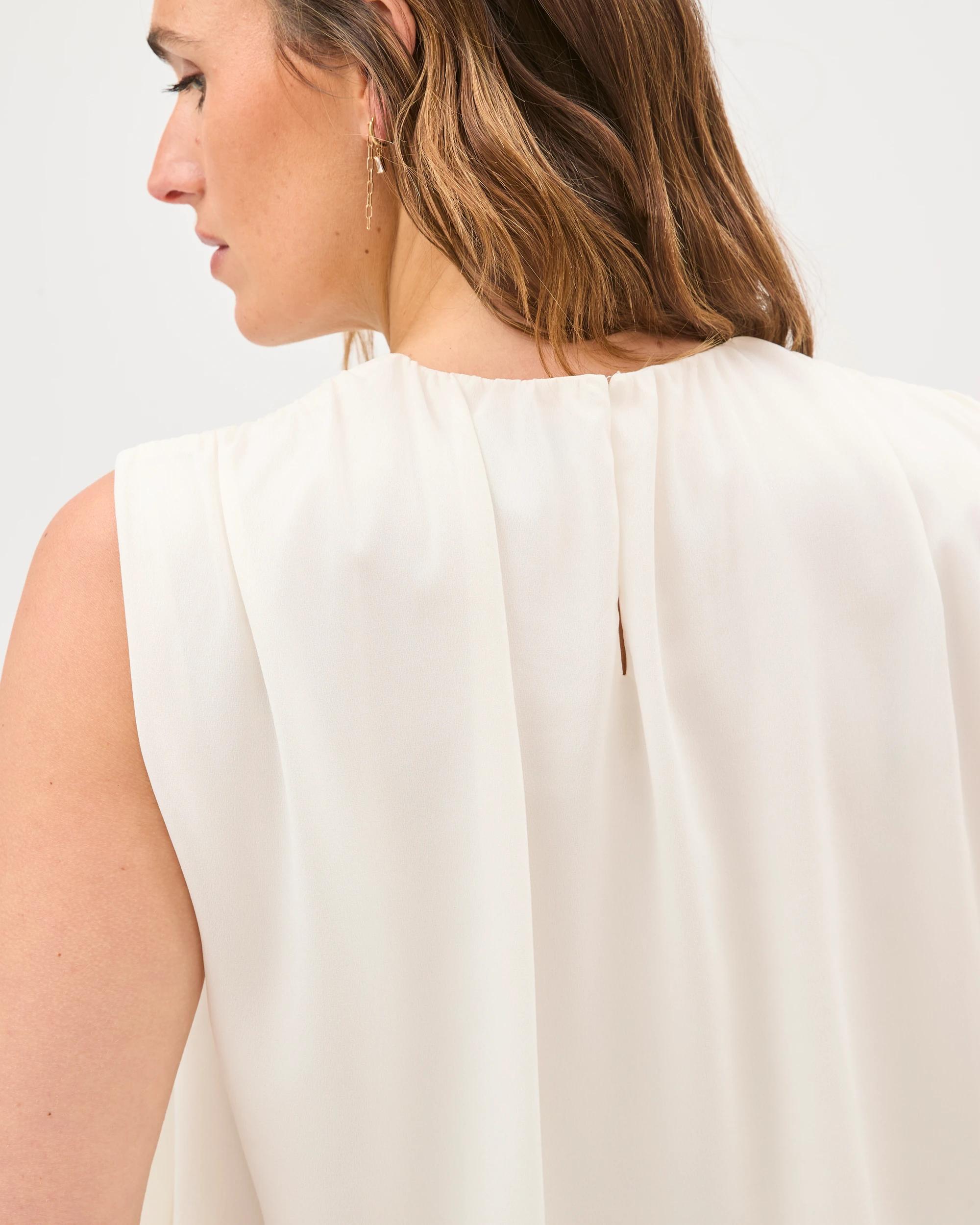 6 Preview Sleeveless Bubble Hem Blouse CLOUD DANCER, 6 of 7