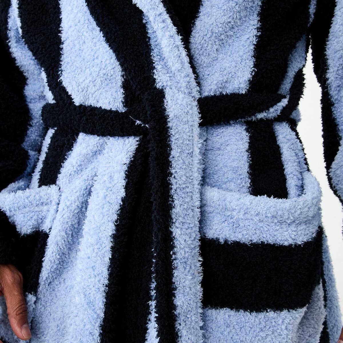 7 Cosy Fleece Gown Thk Stripe, 7 of 8