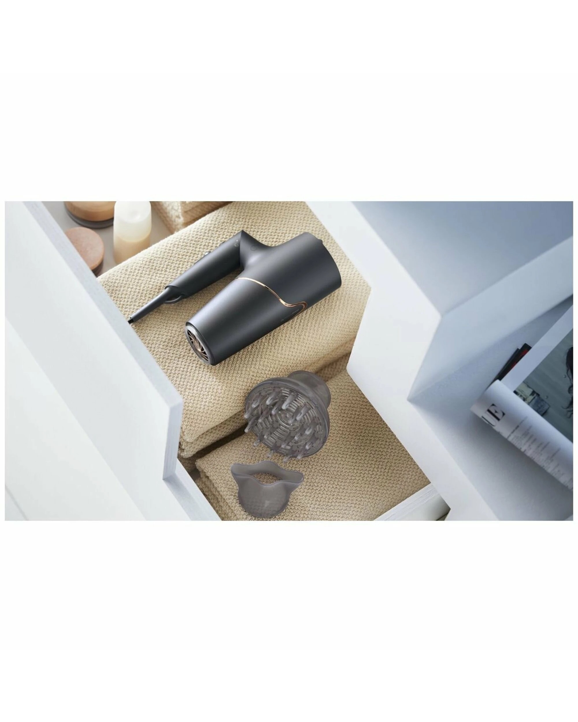 4 Philips Hair Dryer 5000, 4 of 5