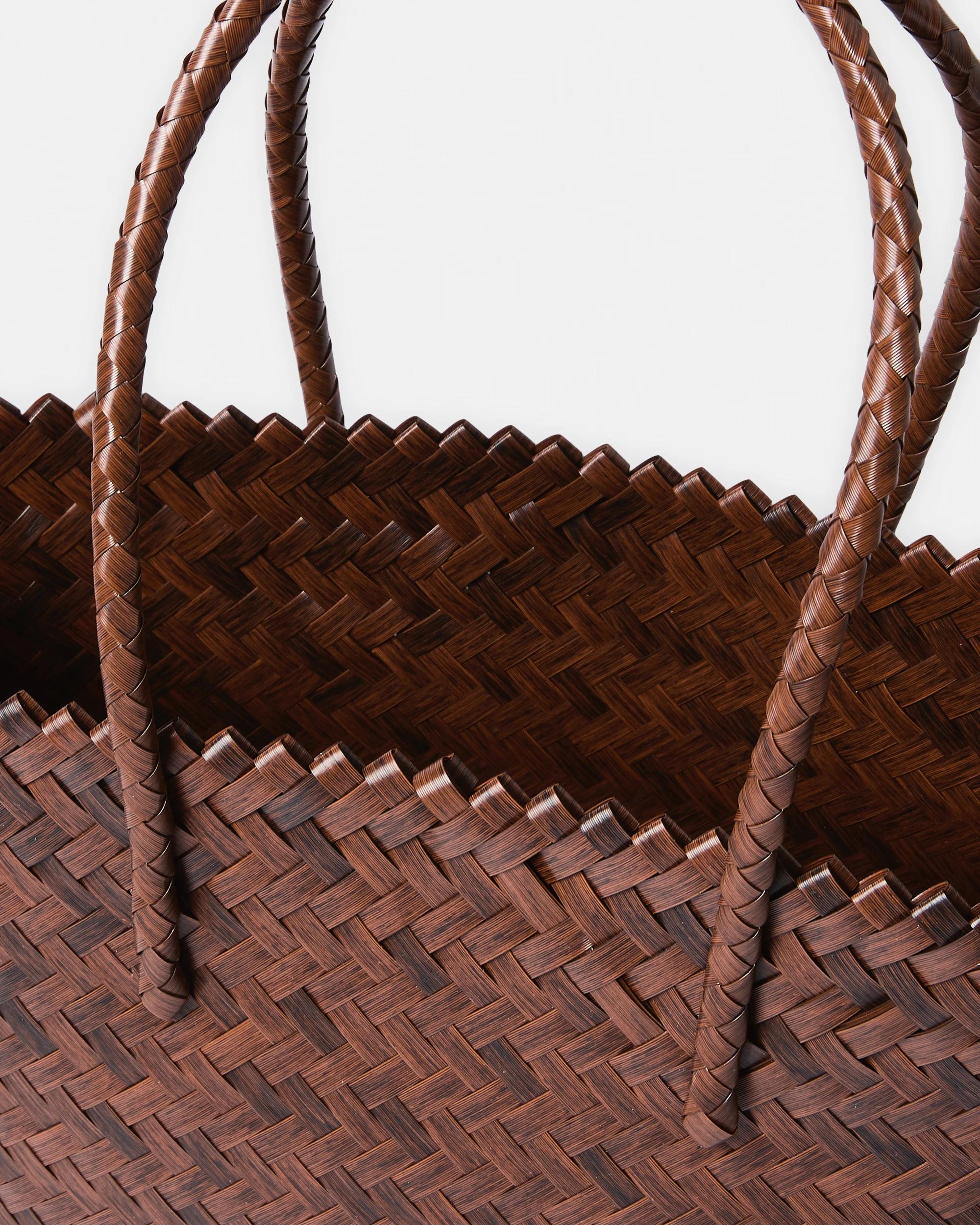 4 Basket Weave Tote Bag Chocolate, 4 of 5