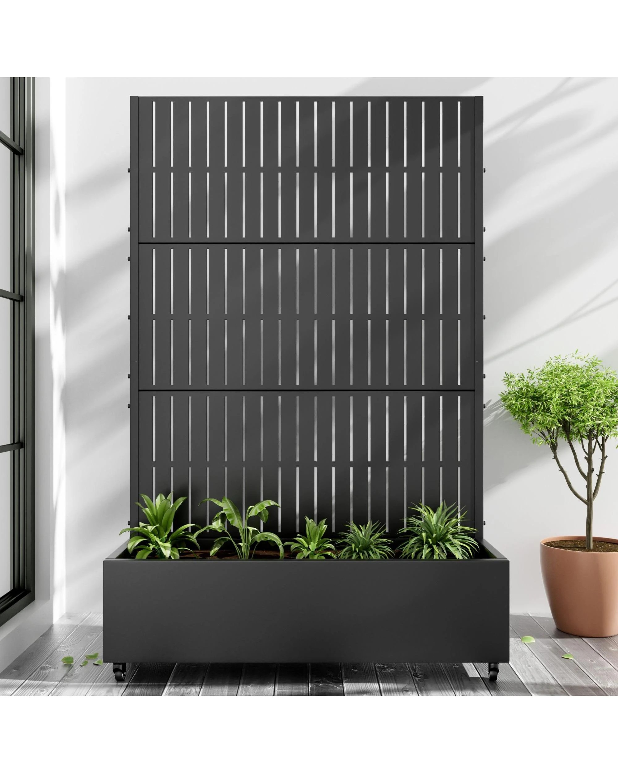 OAKORY 180cm Metal Planter Box with Privacy Screen and Lockable Wheels ...