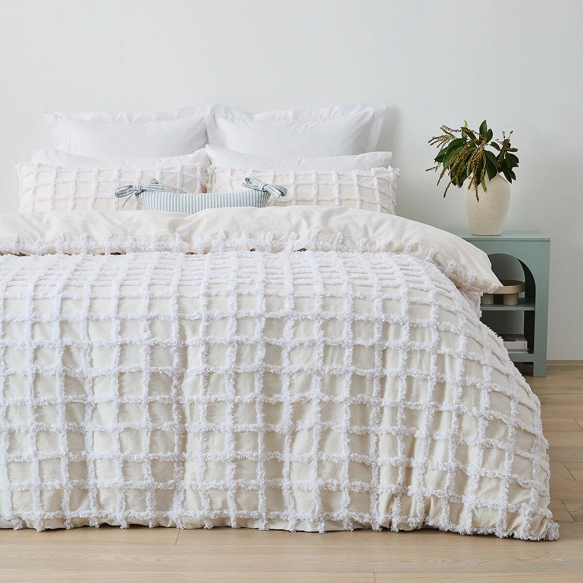 1 Ari Cotton Quilt Cover Set - Super King Bed, White, 1 of 6