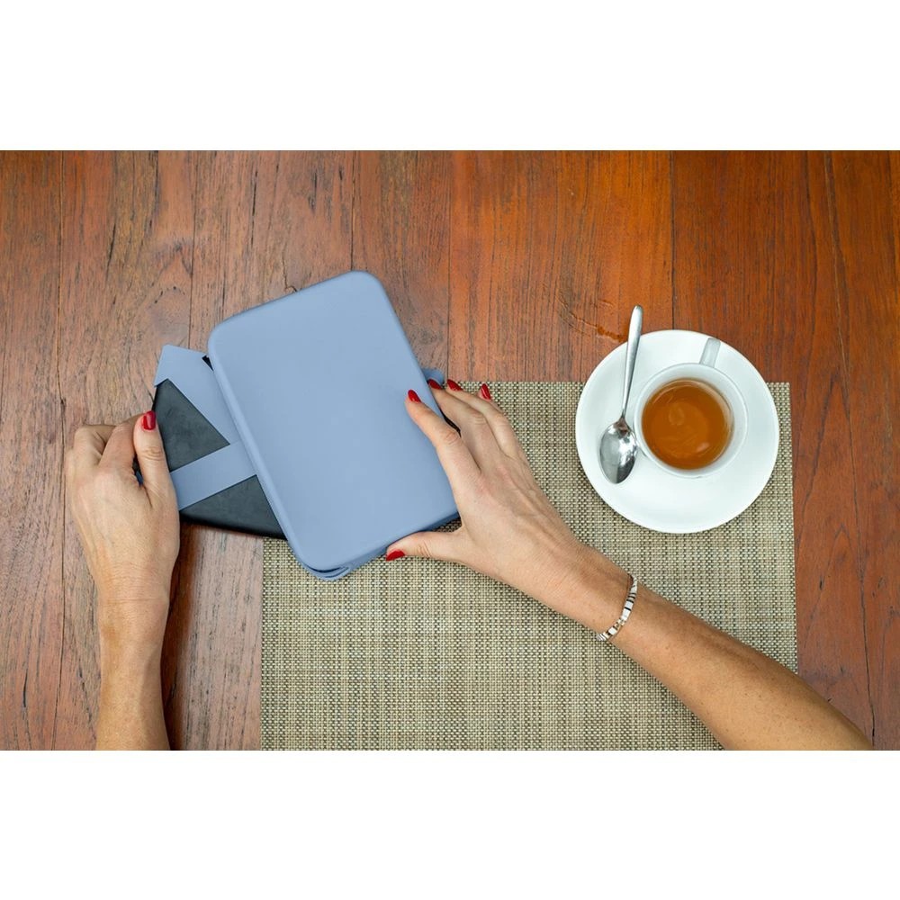 3 Strapsicle Clutch for Kindle Bondi Blue, 3 of 3