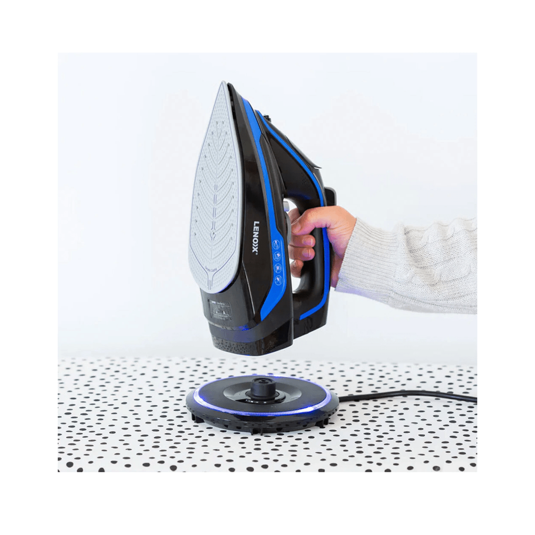 6 Lenoxx Electric Self-cleaning Cordless Steam Iron W/ Charging Base 2200w
 - Black, 6 of 7