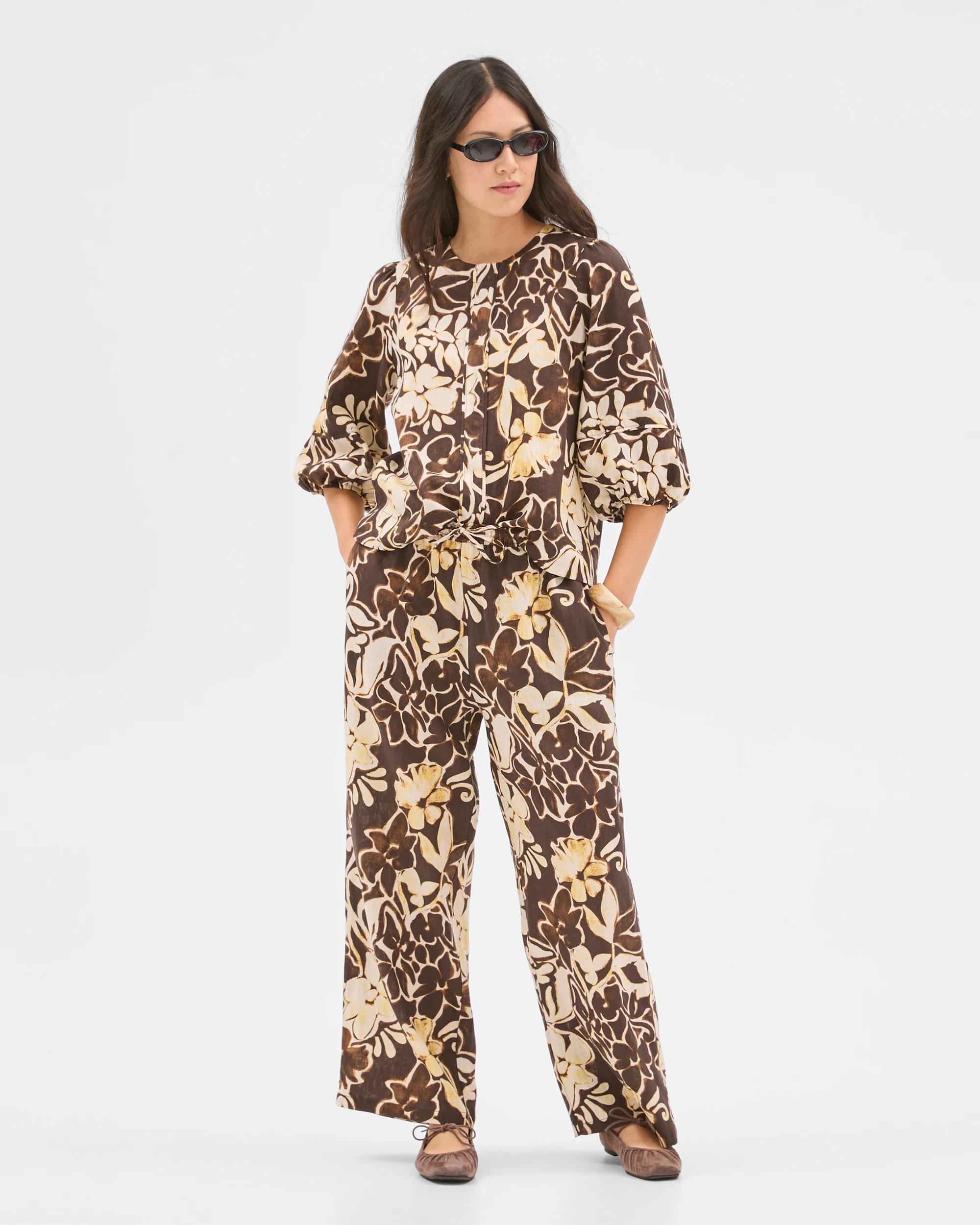 2 Target Woman European Linen Popover Blouse PRINT, 2 of 6