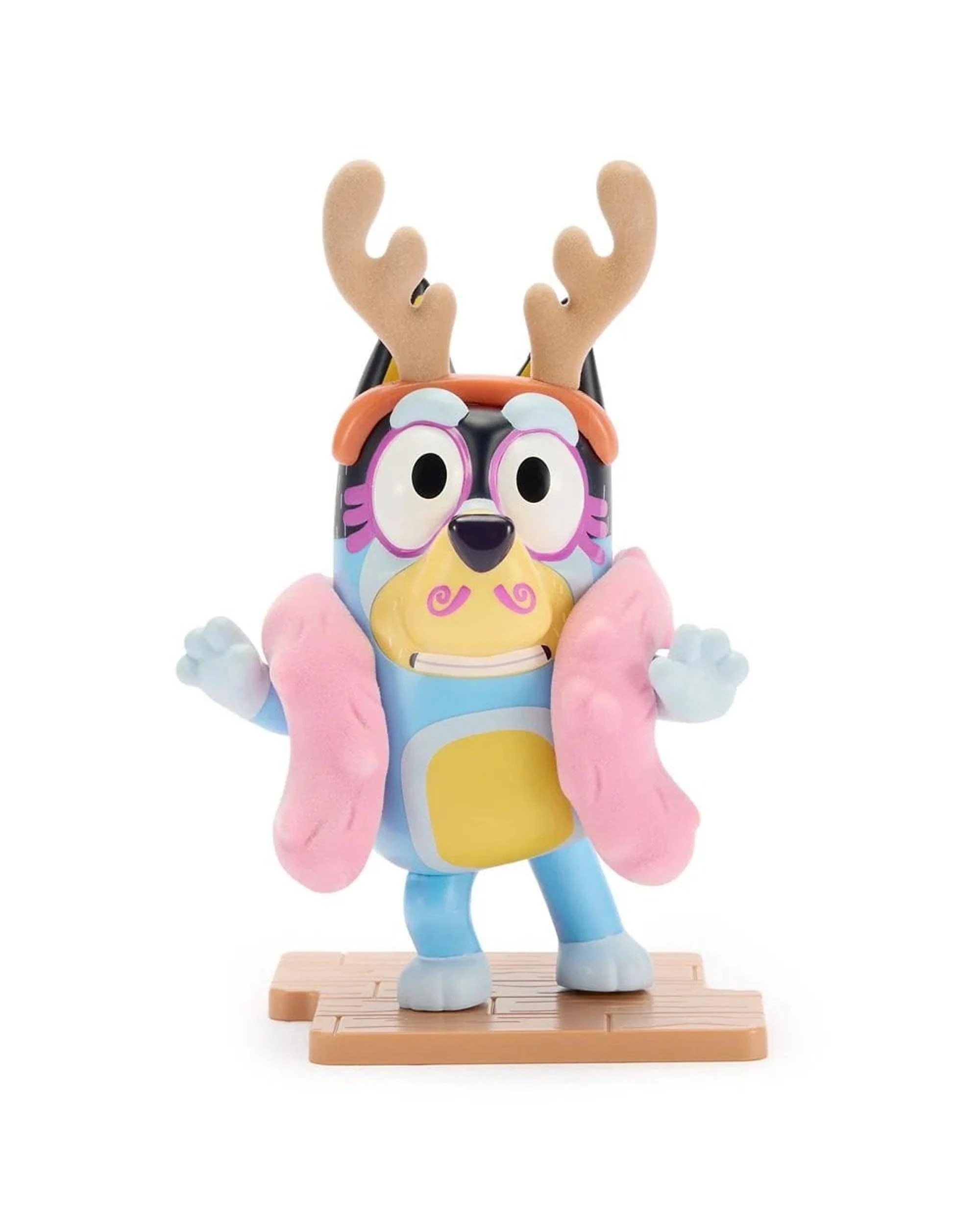 2 Bluey Studio Collection Series 1 Frozen Bandit, 2 of 6