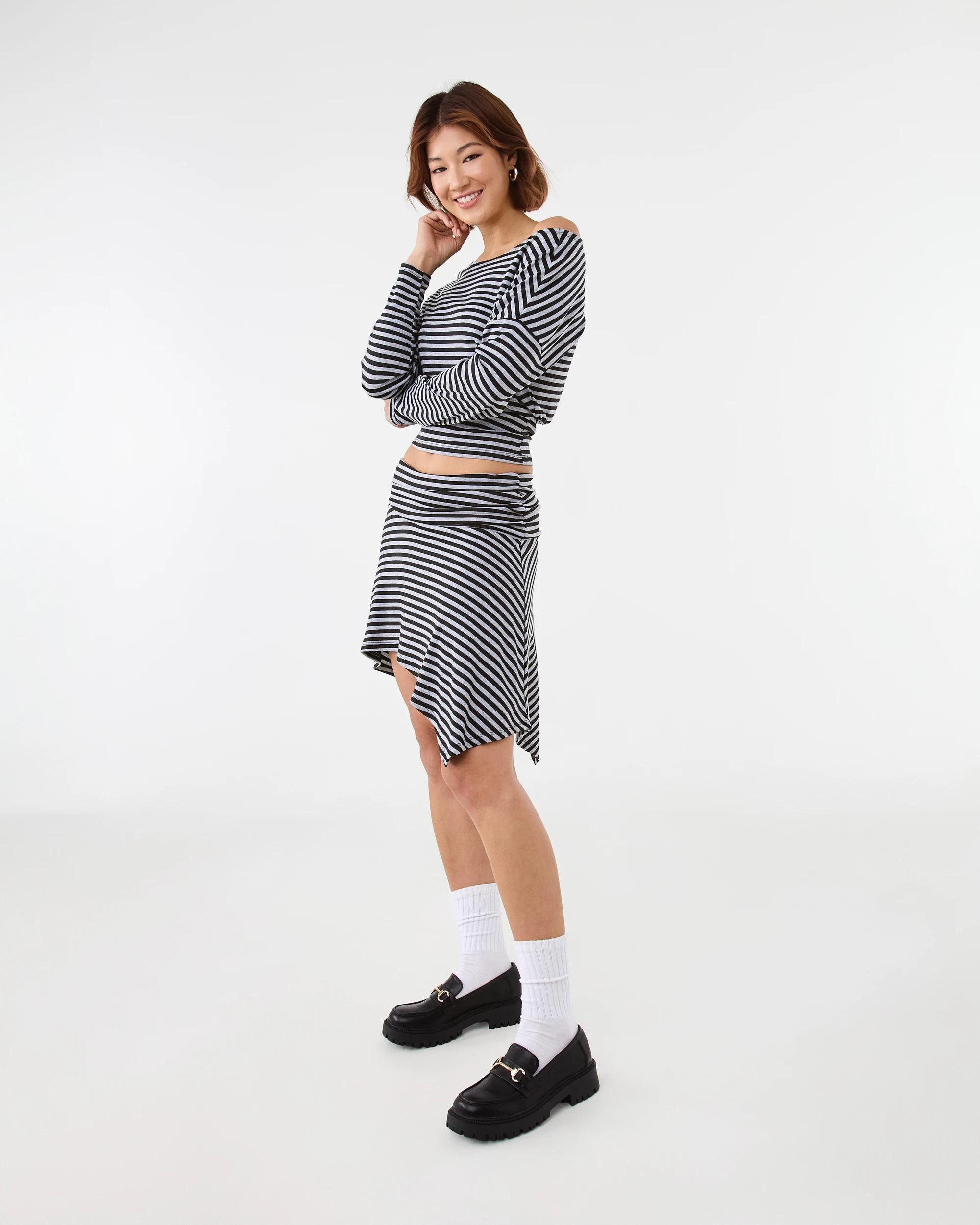 3 Mini Hanky Hem Skirt Stripe, 3 of 7