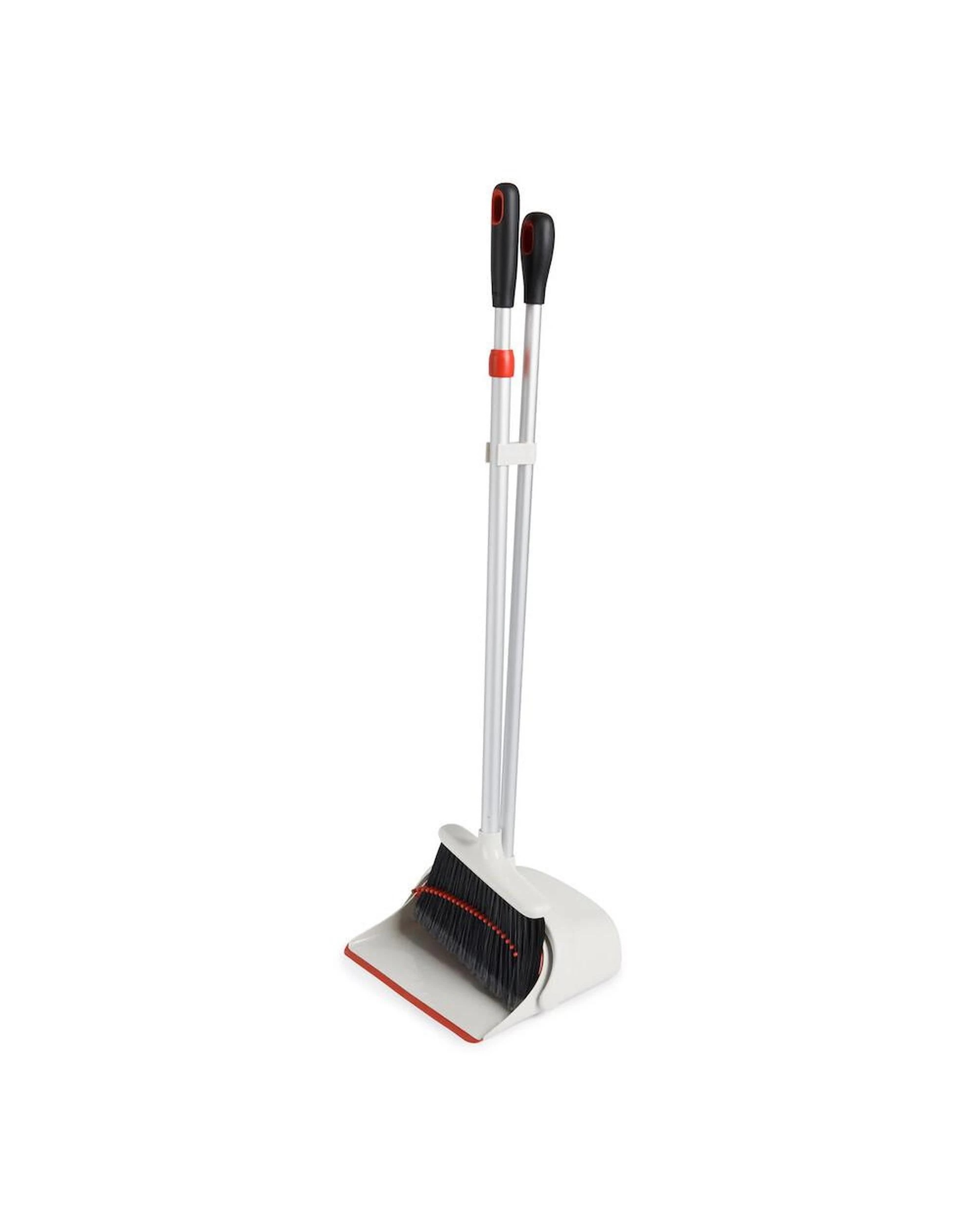 4 OXO Good Grips Large Sweep Set With Extendable Broom, 4 of 10