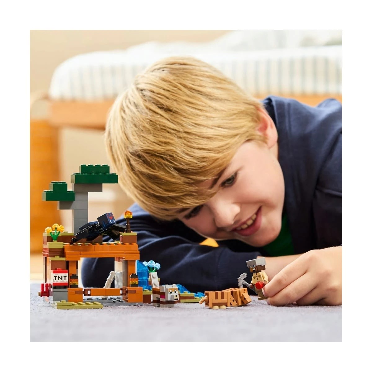 8 LEGO Minecraft The Armadillo Mine Expedition 21269, 8 of 10