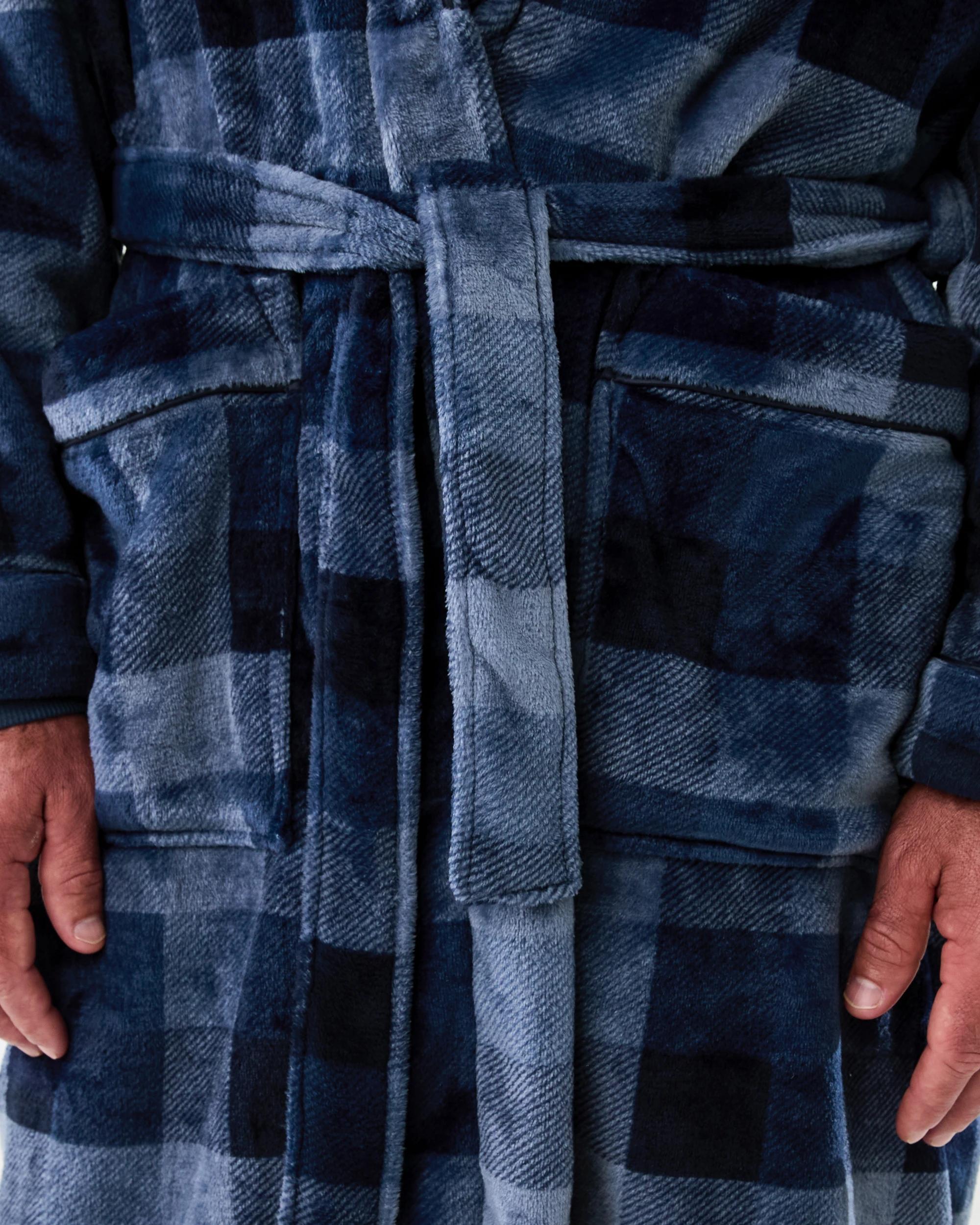 7 Check Coral Fleece Gown Arthurchek, 7 of 8