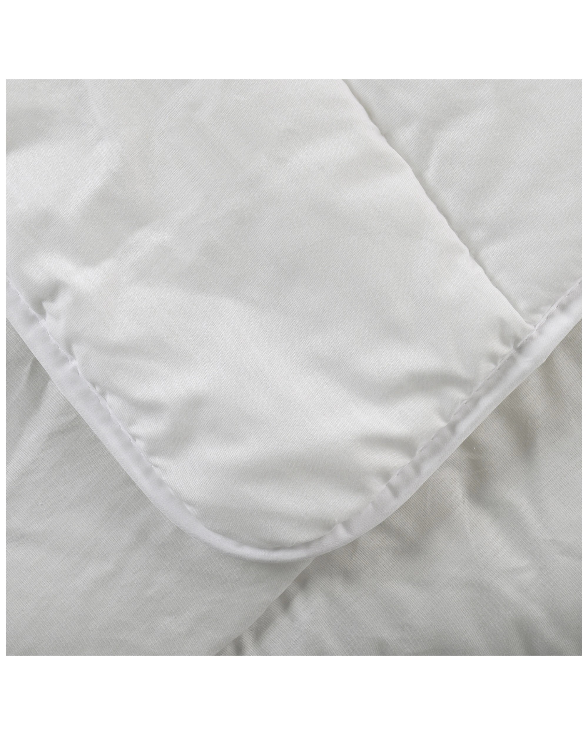 3 Tontine Allergy Sensitive All Seasons Quilt King Bed Cotton Cover Machine Washable
 - King Bed
 - White, 3 of 4