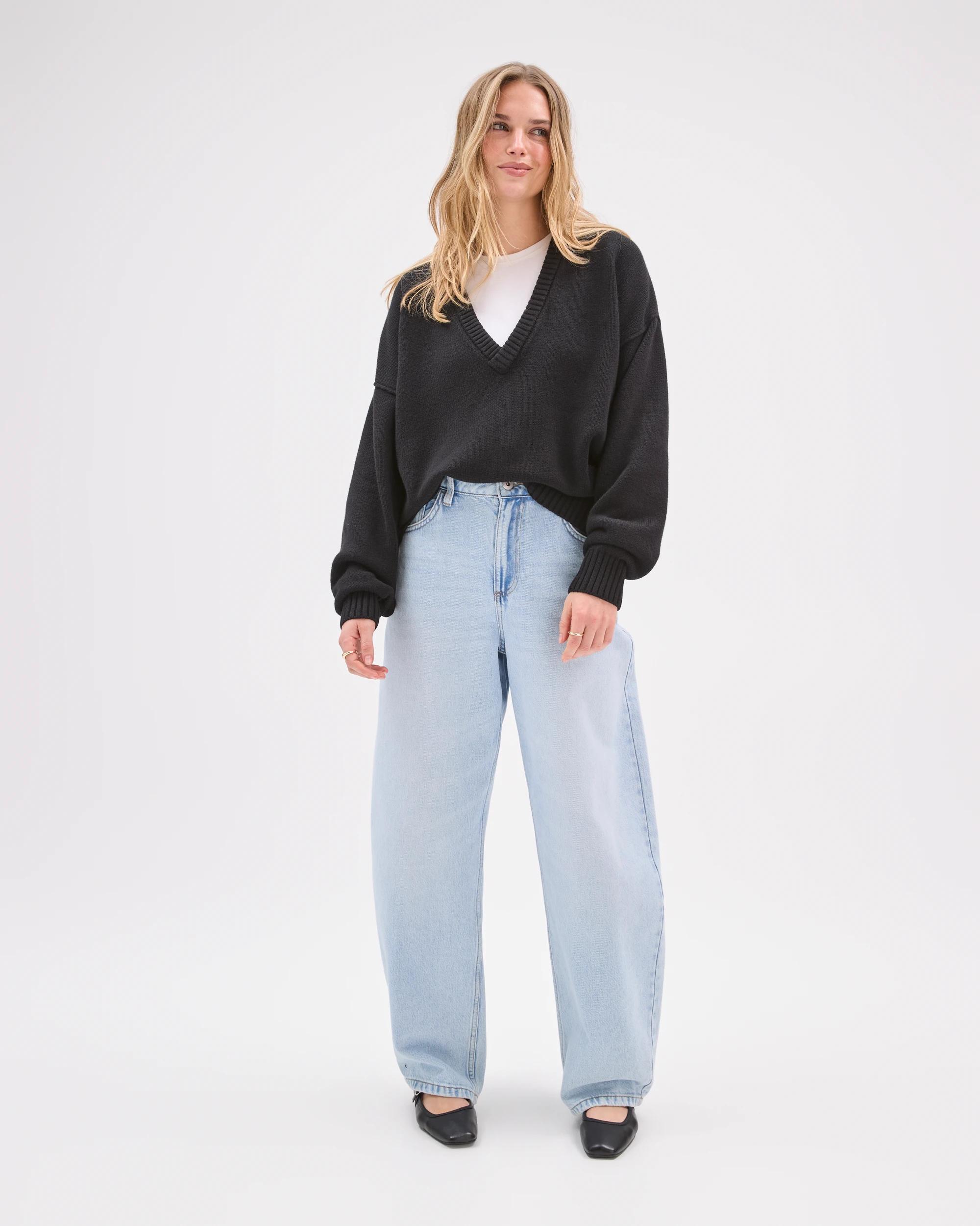 2 Lily Loves Deep V-Neck Jumper BLACK, 2 of 7