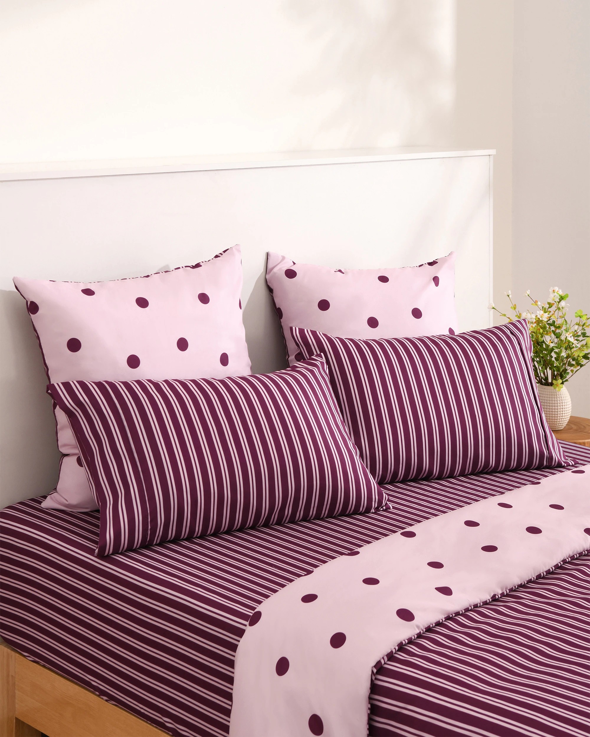 2 Dreamaker Pippa Stripe Fitted Sheet Set - Single Bed - Plum, 2 of 6