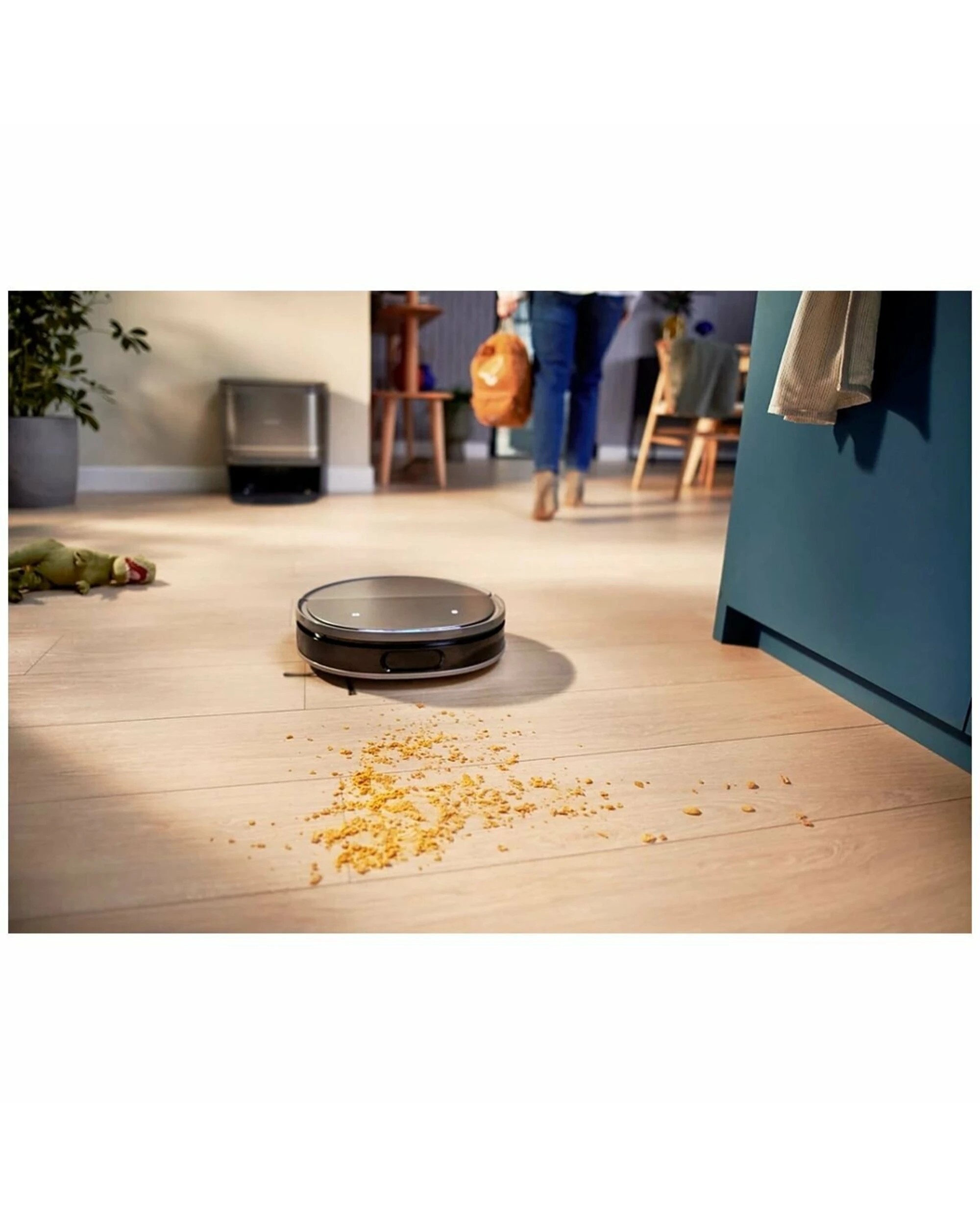 5 Philips 9000 Series Robotic Vacuum, 5 of 5