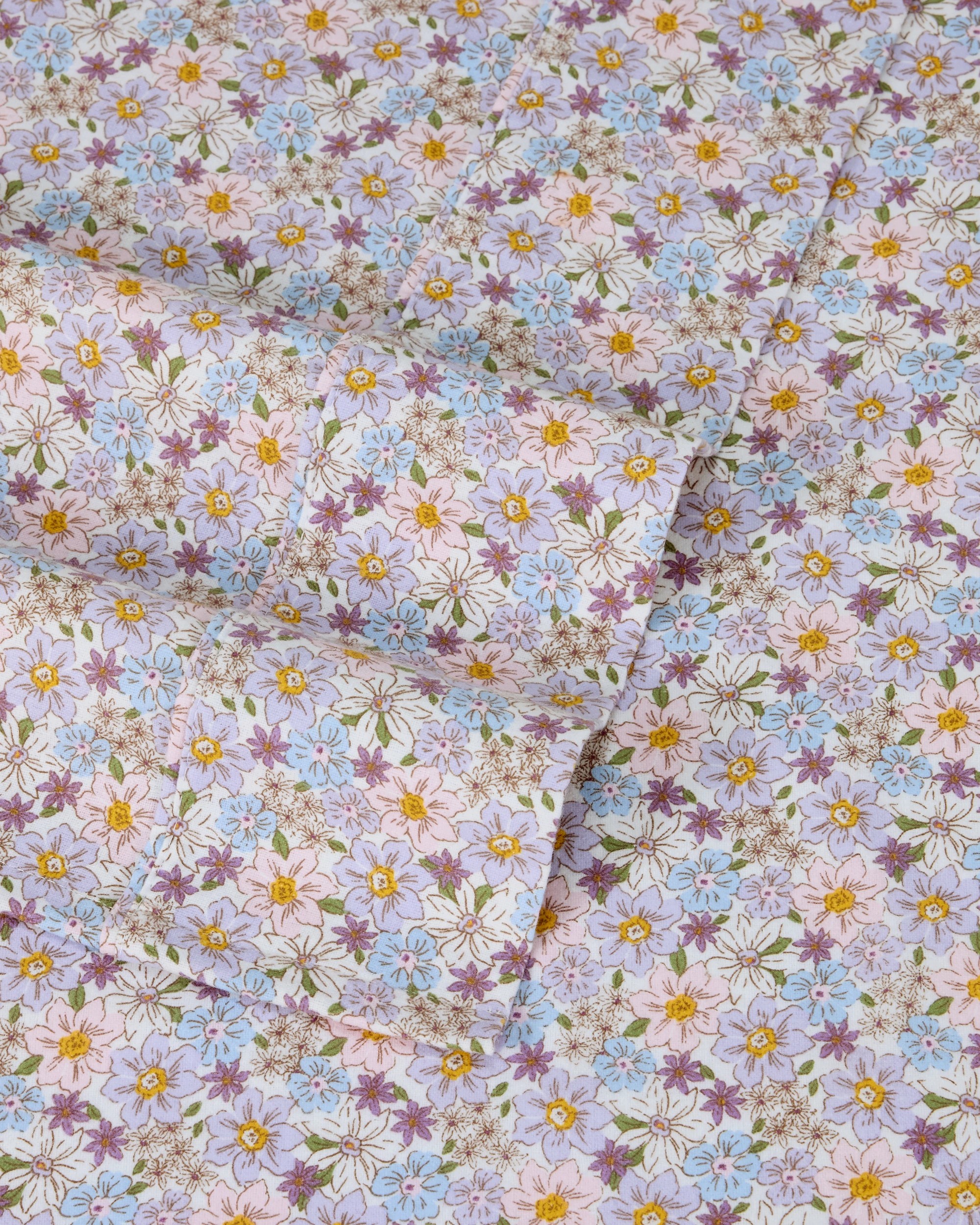 4 Floral Cotton Flannelette Sheet Set - Queen Bed, 4 of 7