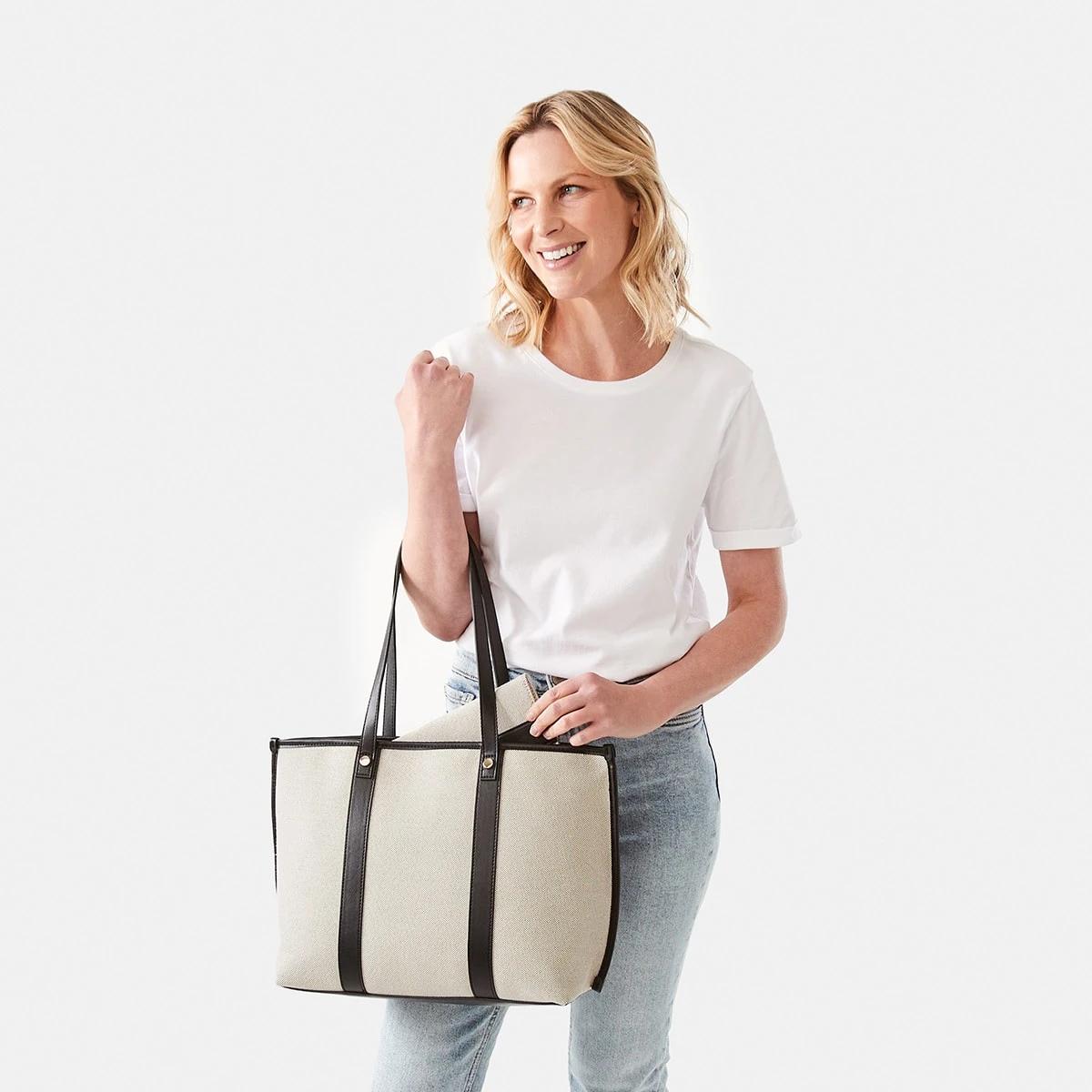 5 Contrast Tote Black, 5 of 6