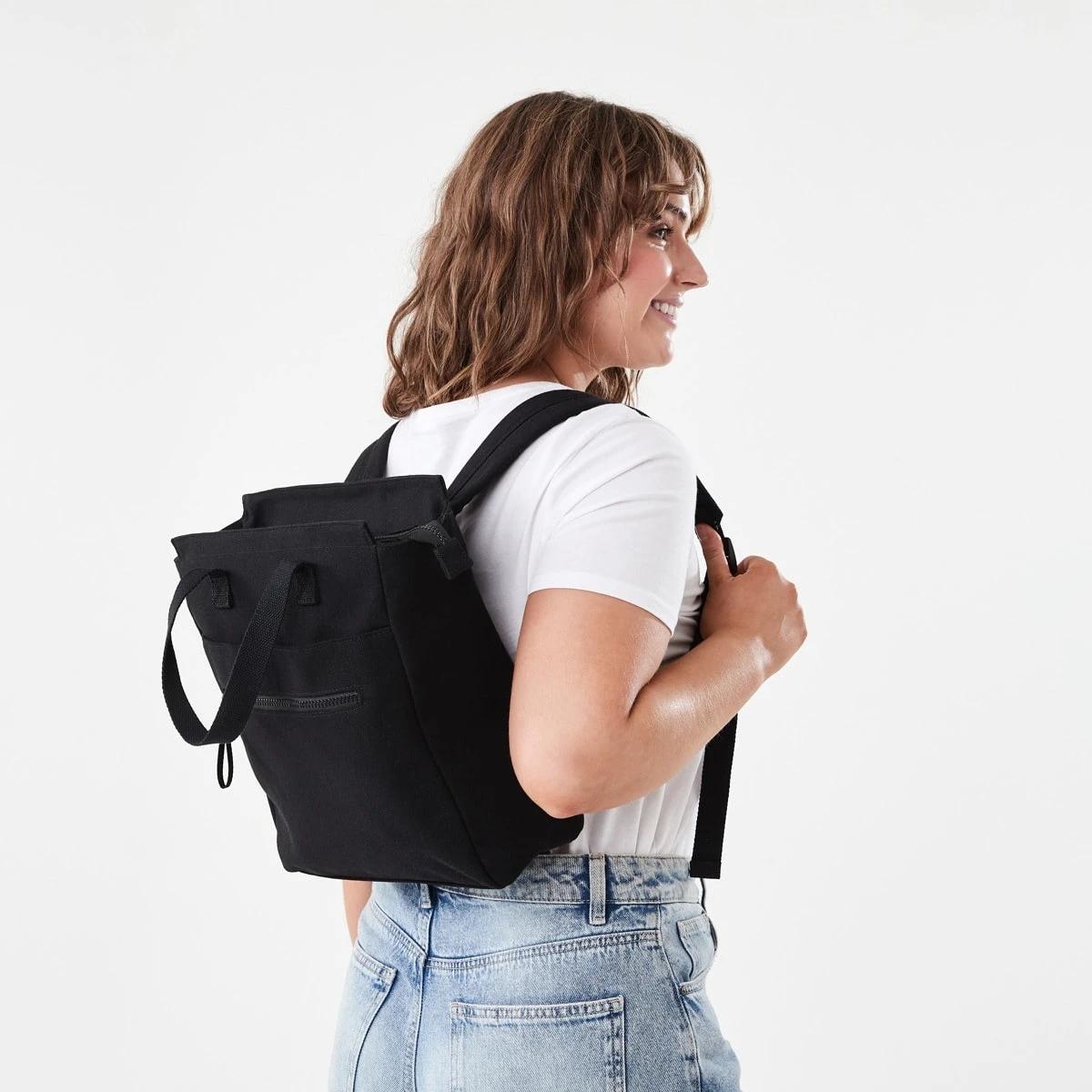 5 Convertible Backpack BLACK, 5 of 6