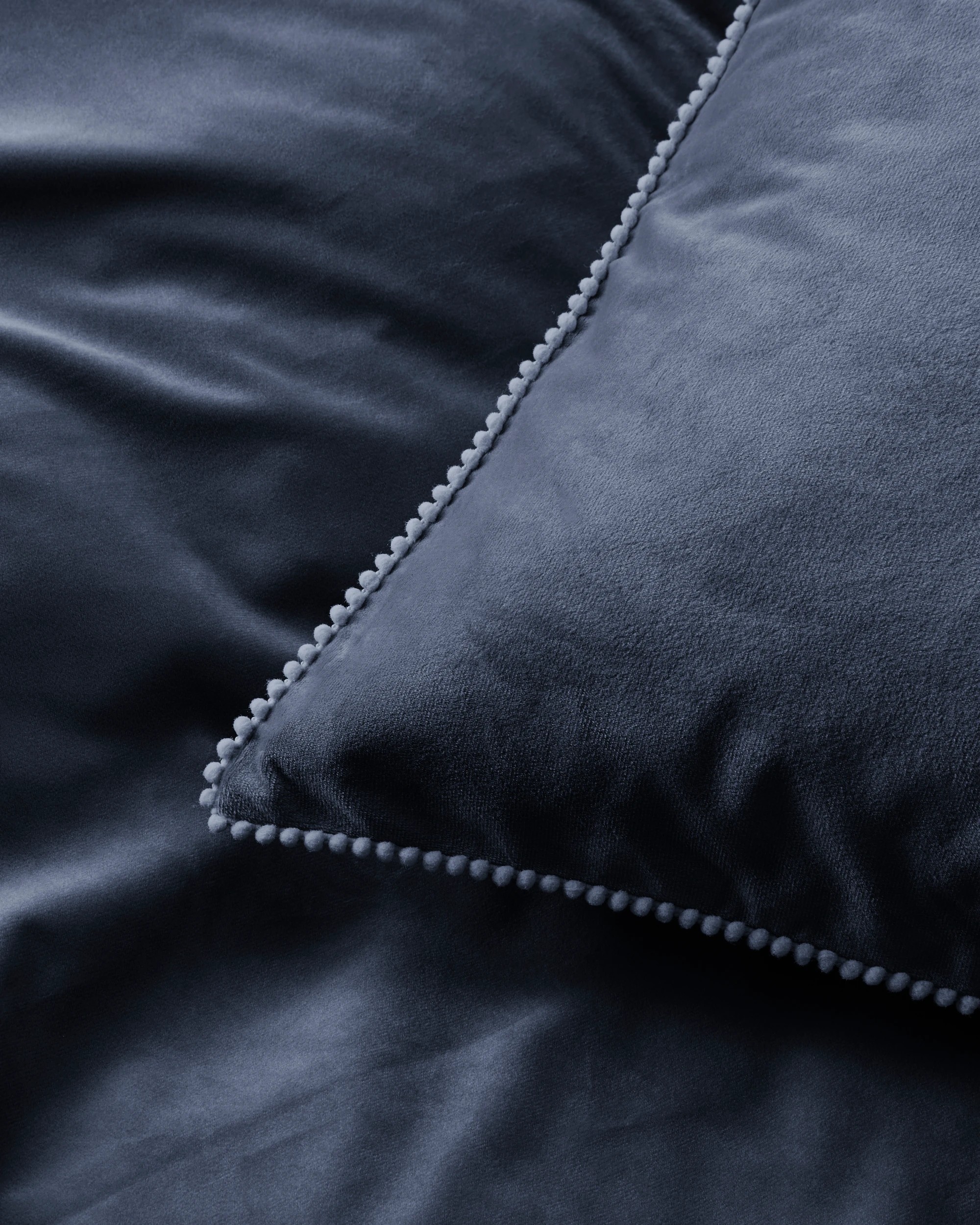 3 Target Lacy Velvet Quilt Cover Set - King Bed - Blue, 3 of 3