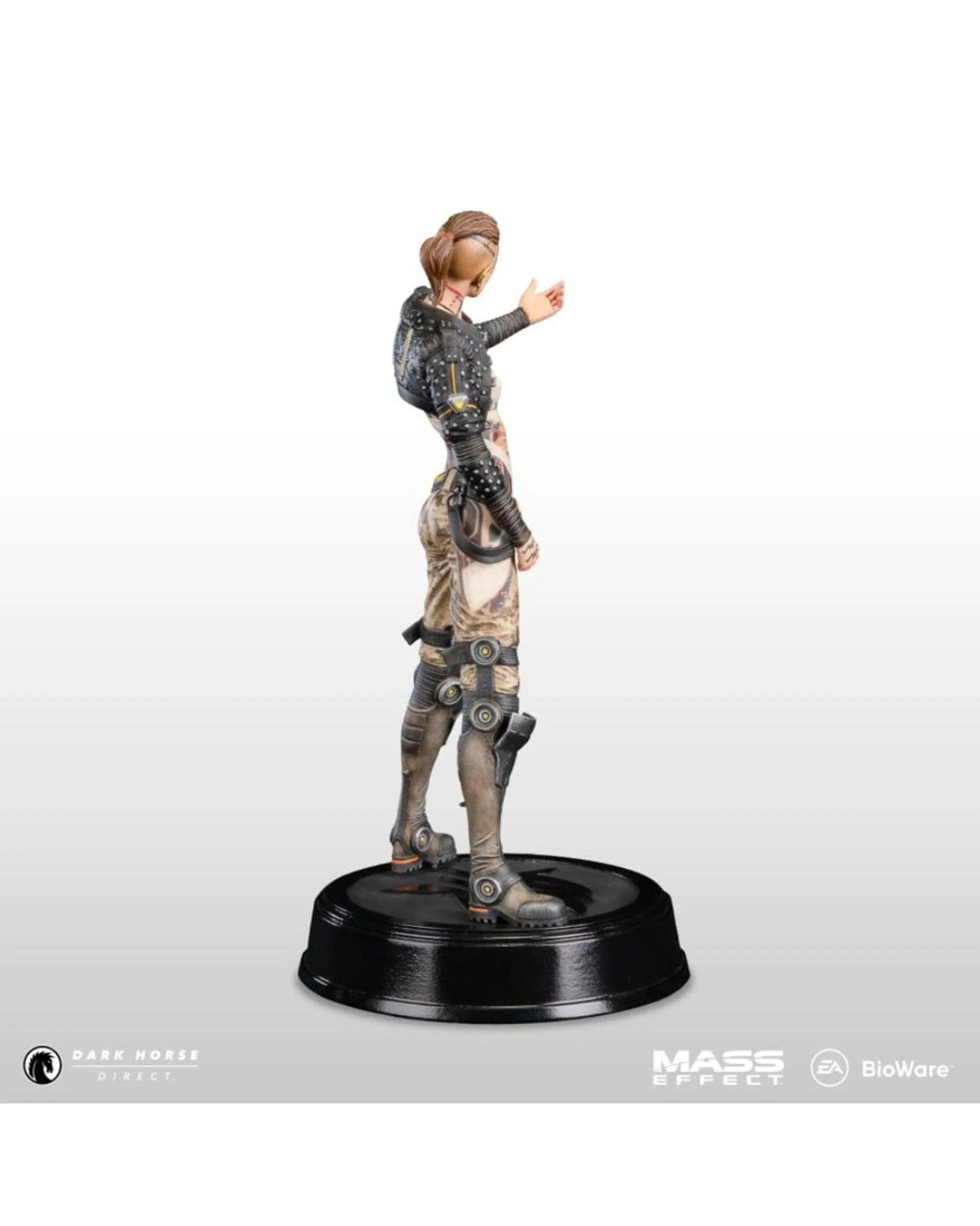 5 Dark Horse Mass Effect Jack 8 inch Figure, 5 of 5