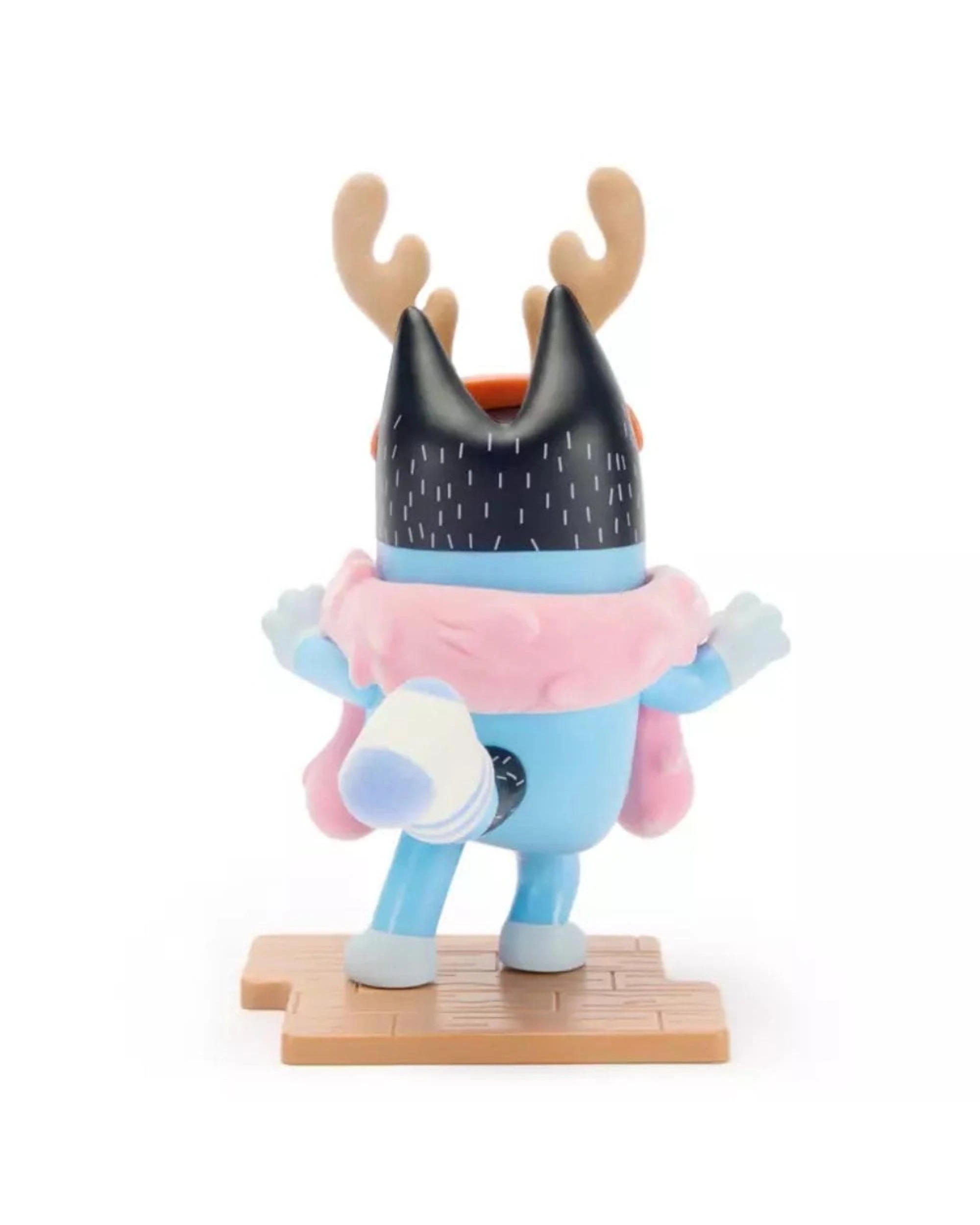 3 Bluey Studio Collection Series 1 Frozen Bandit, 3 of 6