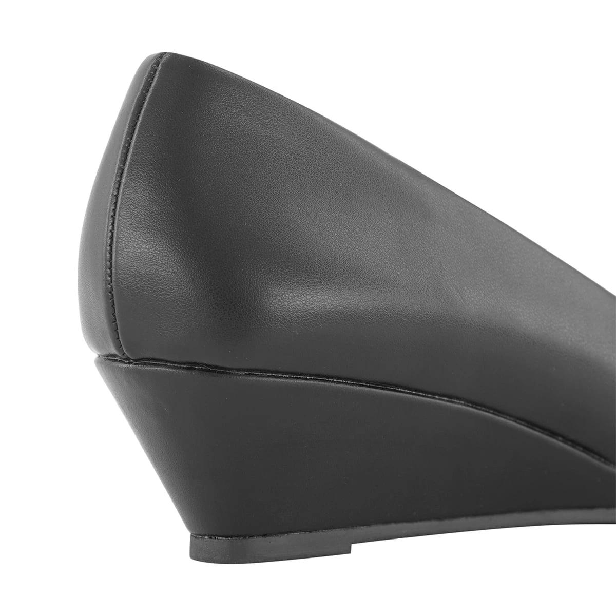 5 Court Wedge Comfort Pumps Black, 5 of 5