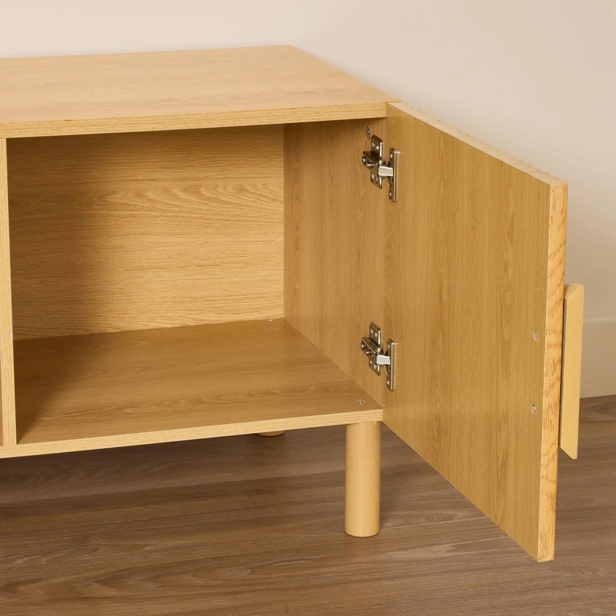 8 Ryan Entertainment Unit, 8 of 8