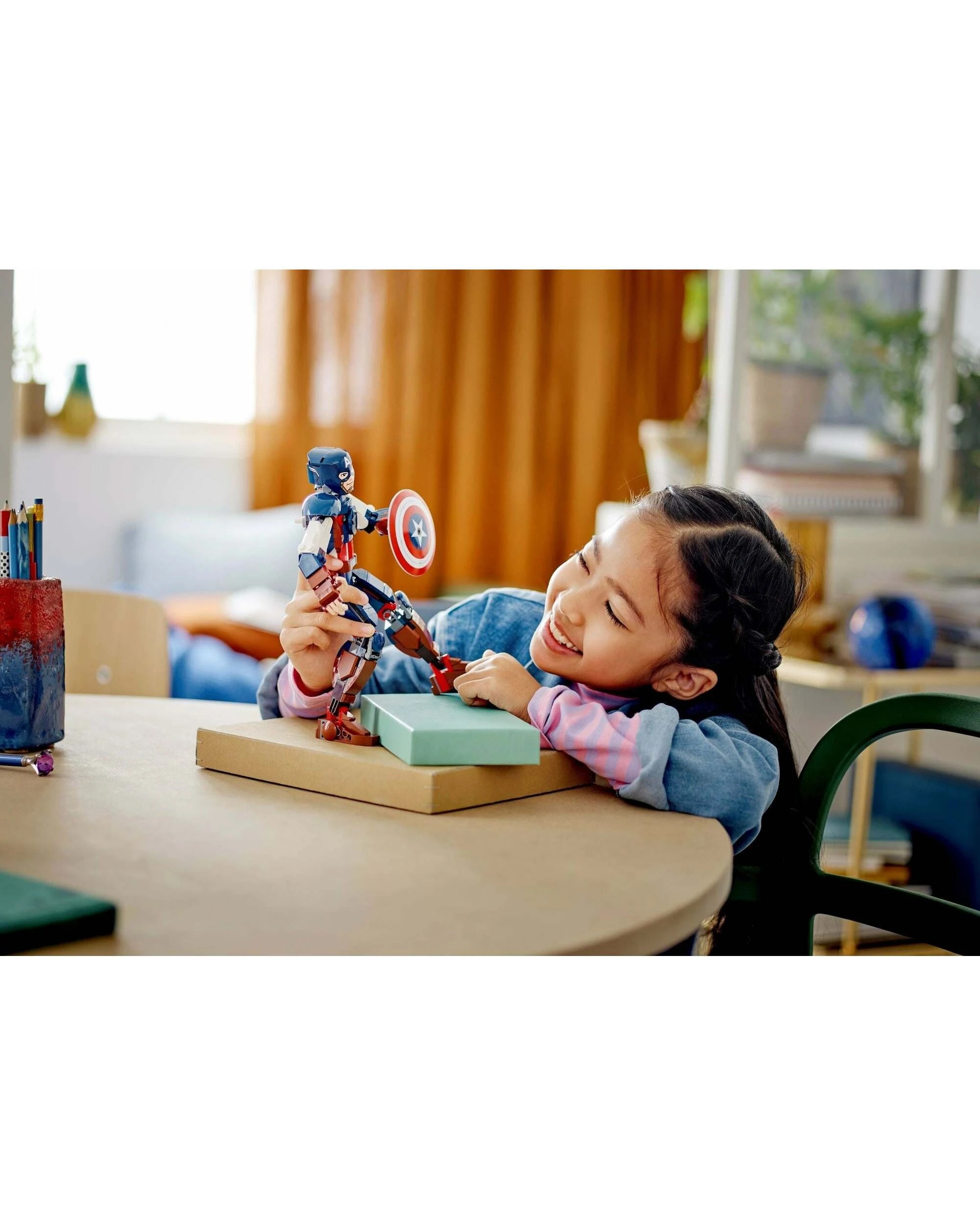 4 LEGO Marvel Series 76258 Captain America Construction Figure, 4 of 5