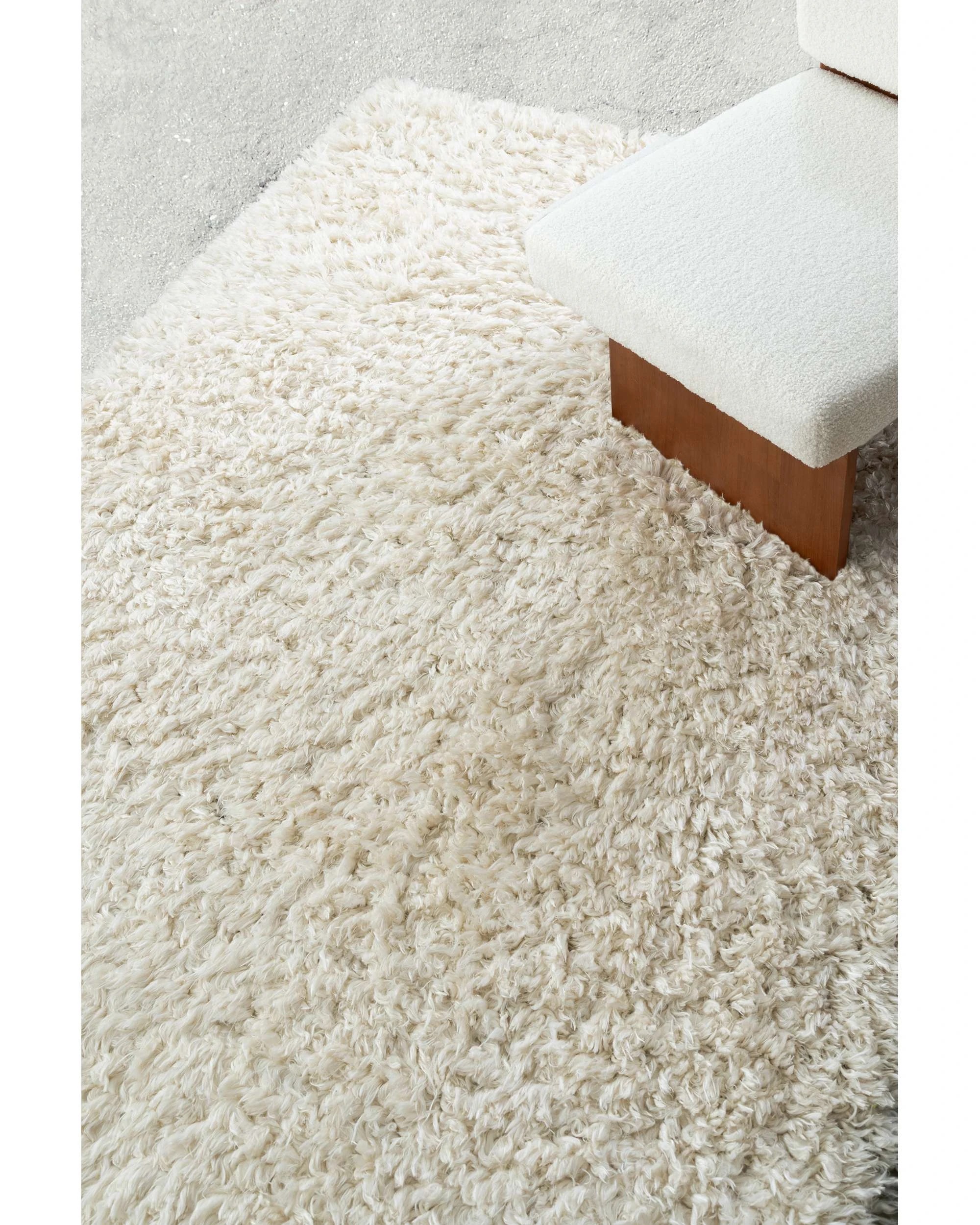 3 Loopsie Tamale Shag Rug-370cm x 280cm - White, 3 of 9