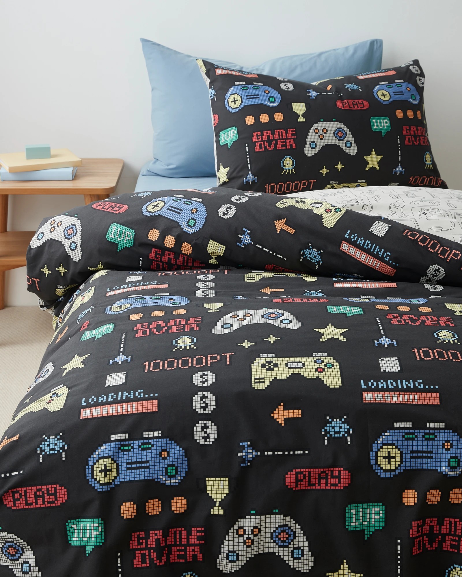 1 Target Felix Gaming Kids Quilt Cover Set
 - Double Bed
 - Multi, 1 of 6
