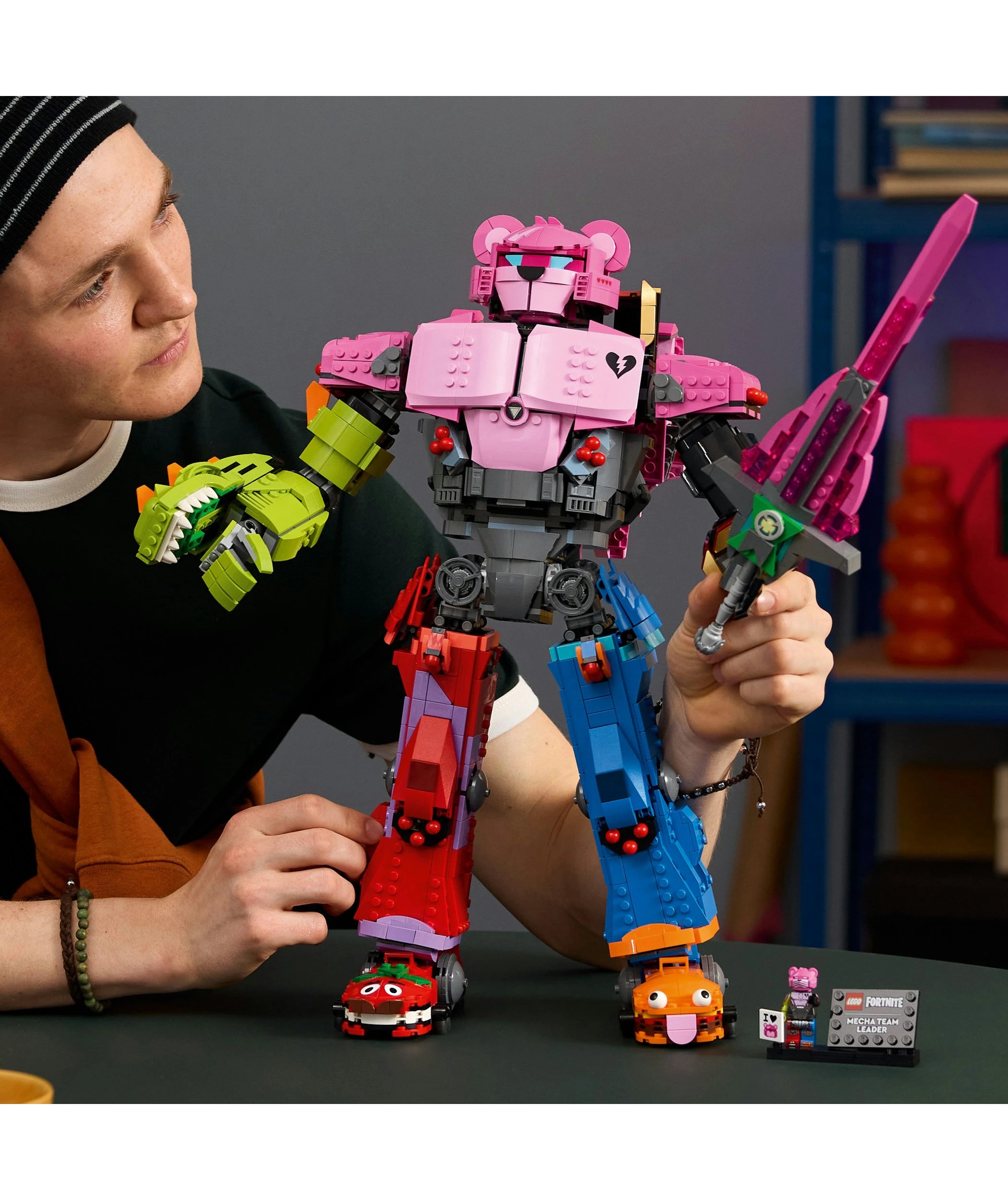 8 LEGO Fortnite Mecha Team Leader 77078, 8 of 10