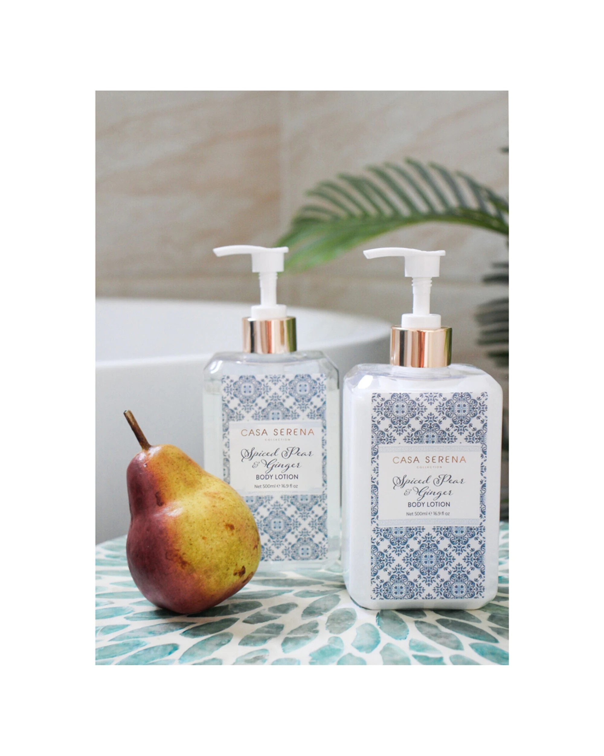 2 LVD Casa Serena 500ml Body Lotion Moisturiser Spiced Pear Ginger Hydrating Ingredients 500ml - White, 2 of 3